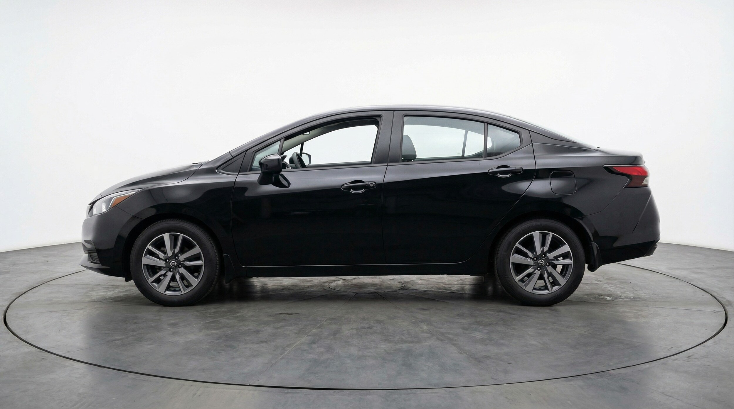 Thumbnail: 2025 Nissan Versa - 4