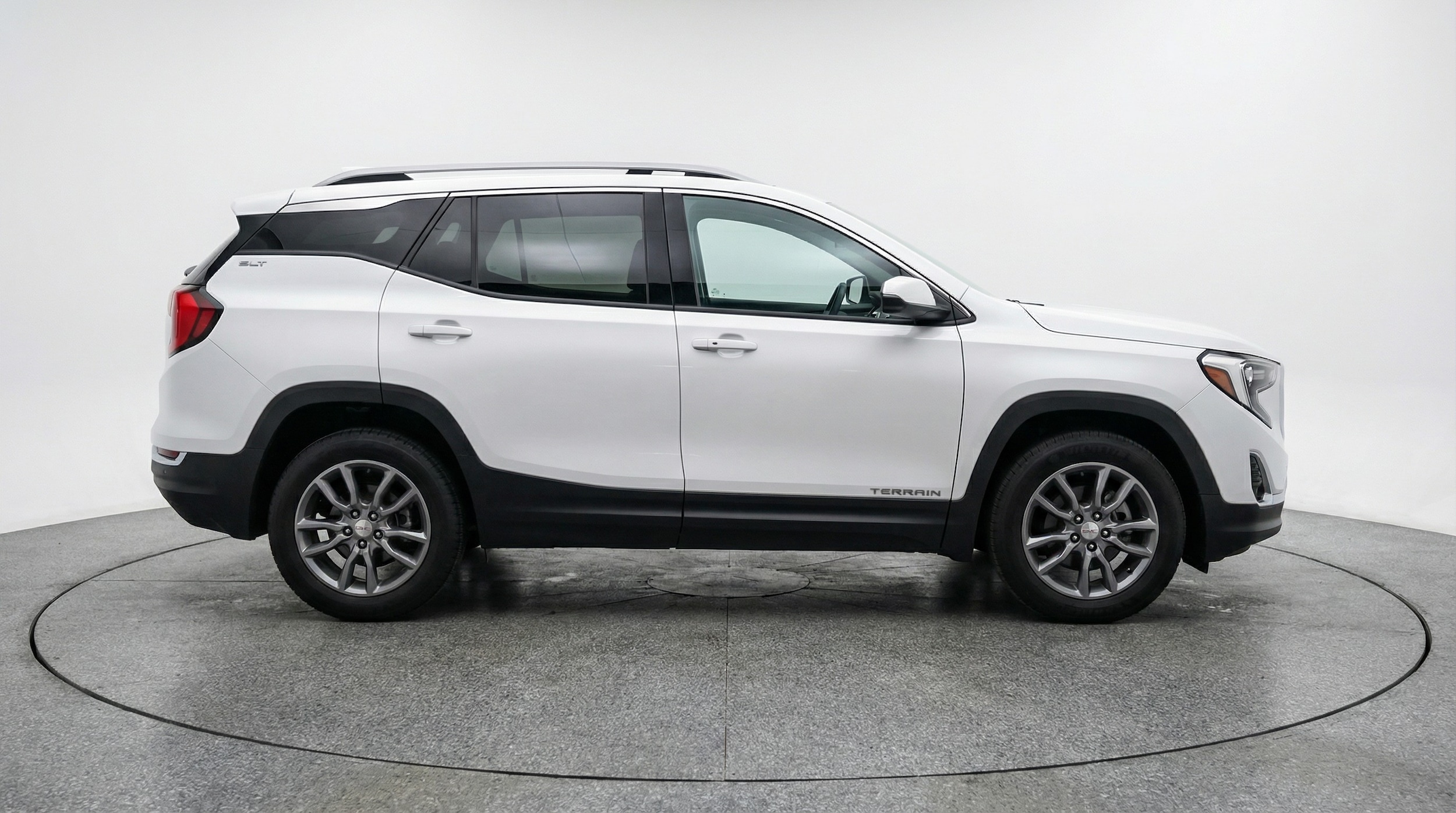 Thumbnail: 2024 GMC Terrain - 8