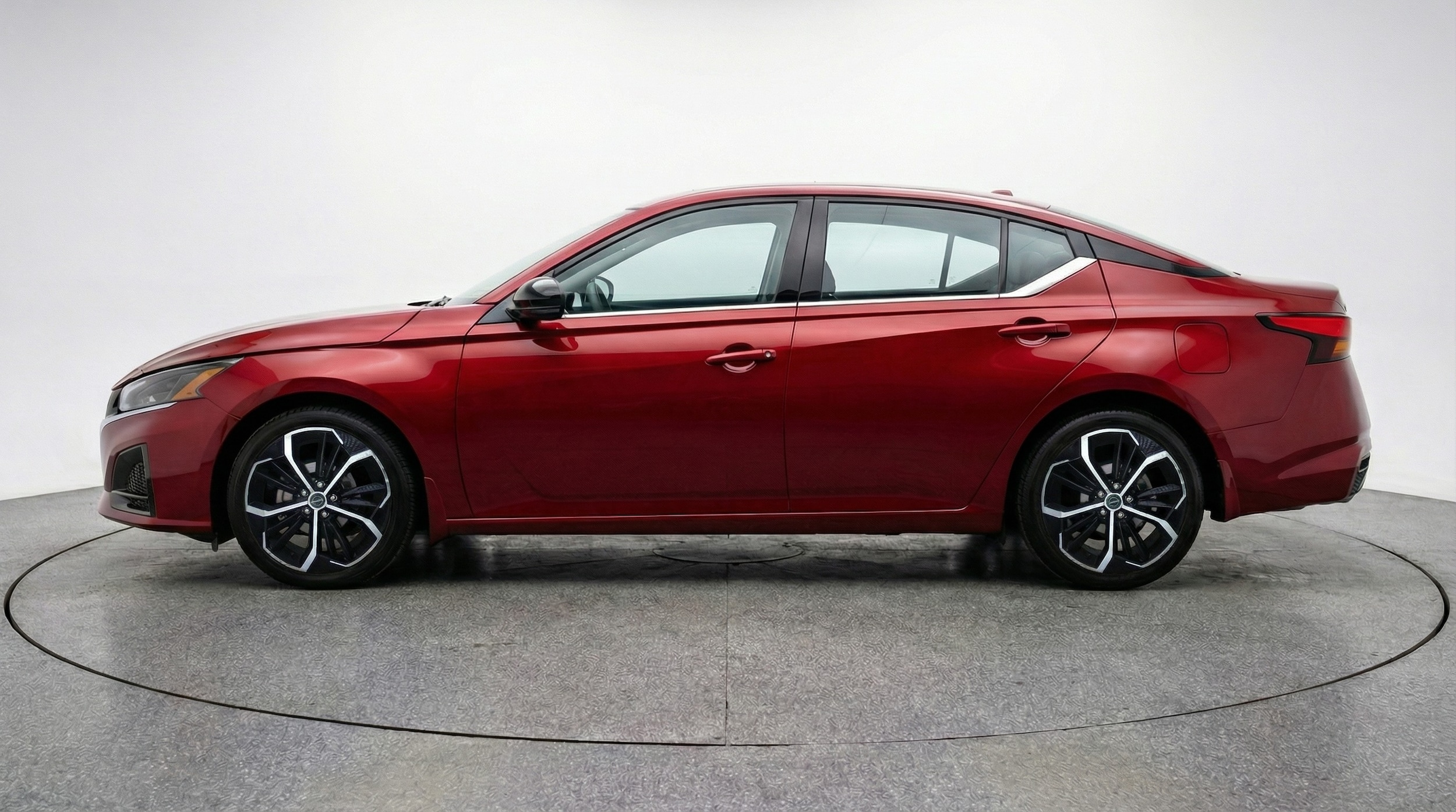 Thumbnail: 2025 Nissan Altima - 4