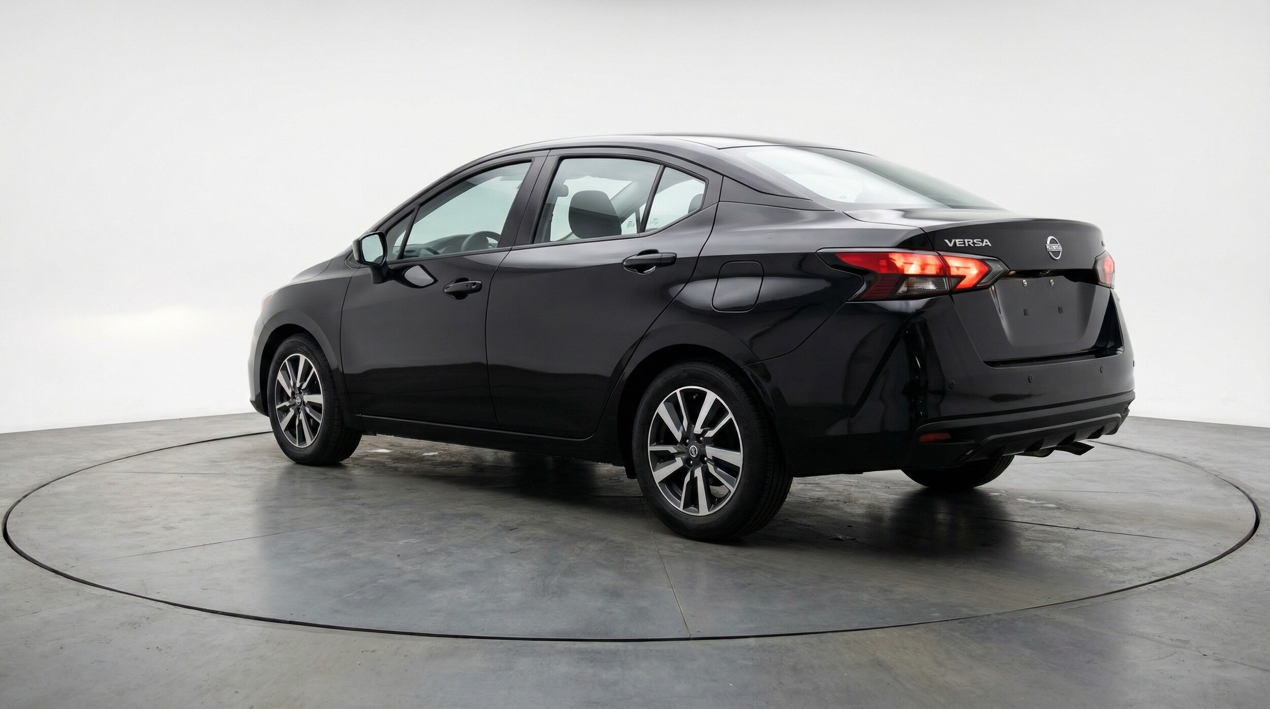 Thumbnail: 2025 Nissan Versa - 5