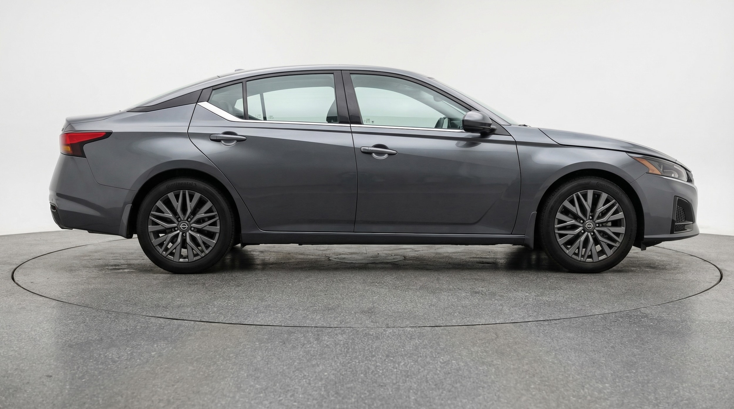 Thumbnail: 2025 Nissan Altima - 8