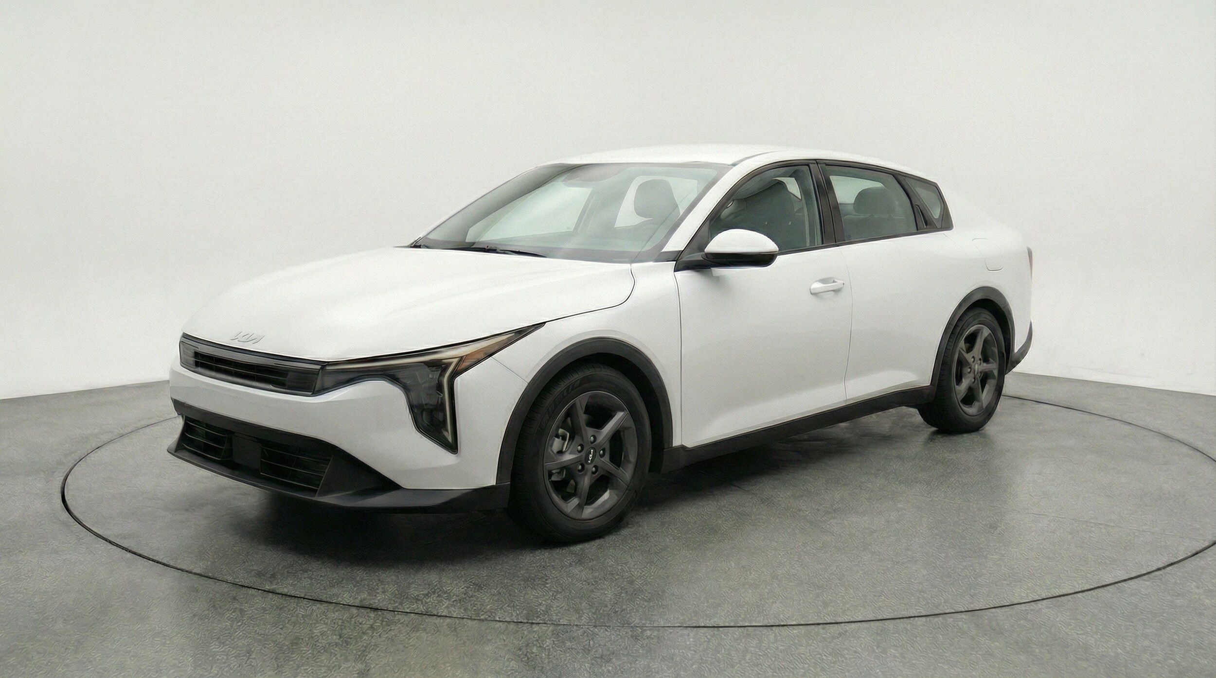 Thumbnail: 2025 Kia K4 - 3