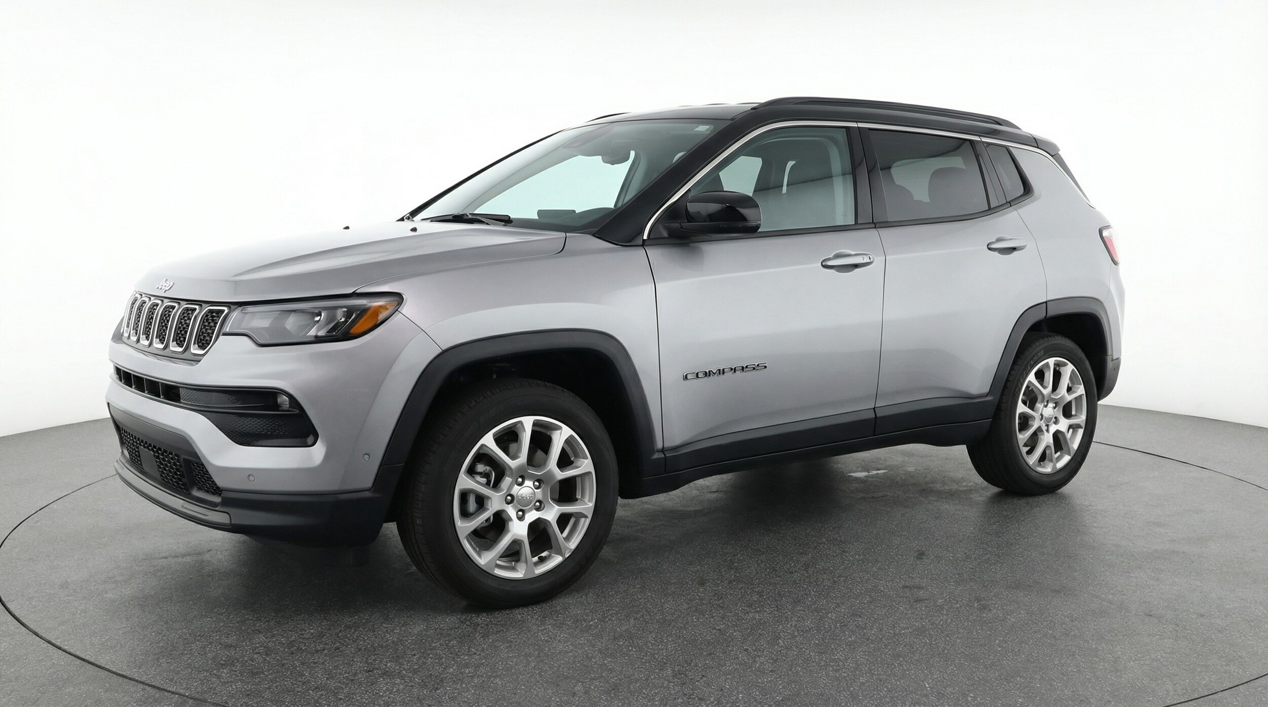 Thumbnail: 2025 Jeep Compass - 3