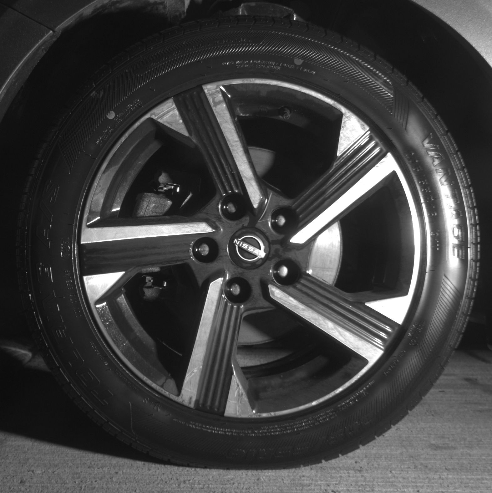 Thumbnail: 2024 Nissan Sentra - 9