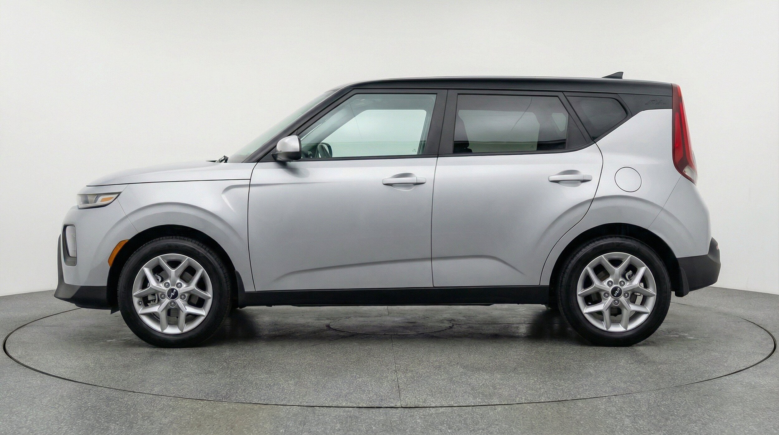 Thumbnail: 2025 Kia Soul - 10