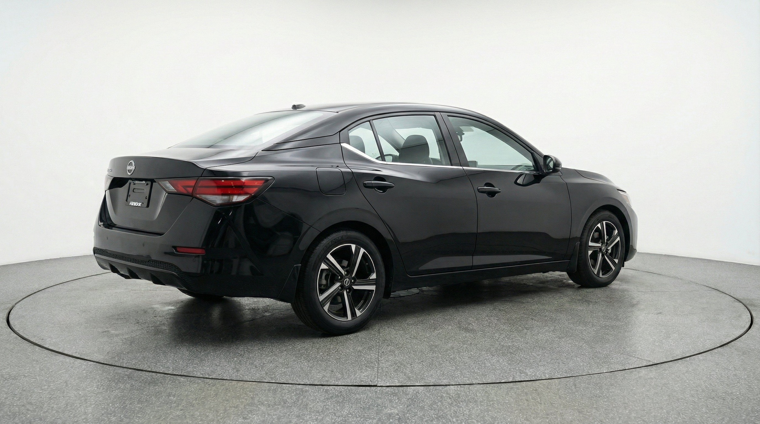 Thumbnail: 2025 Nissan Sentra - 9