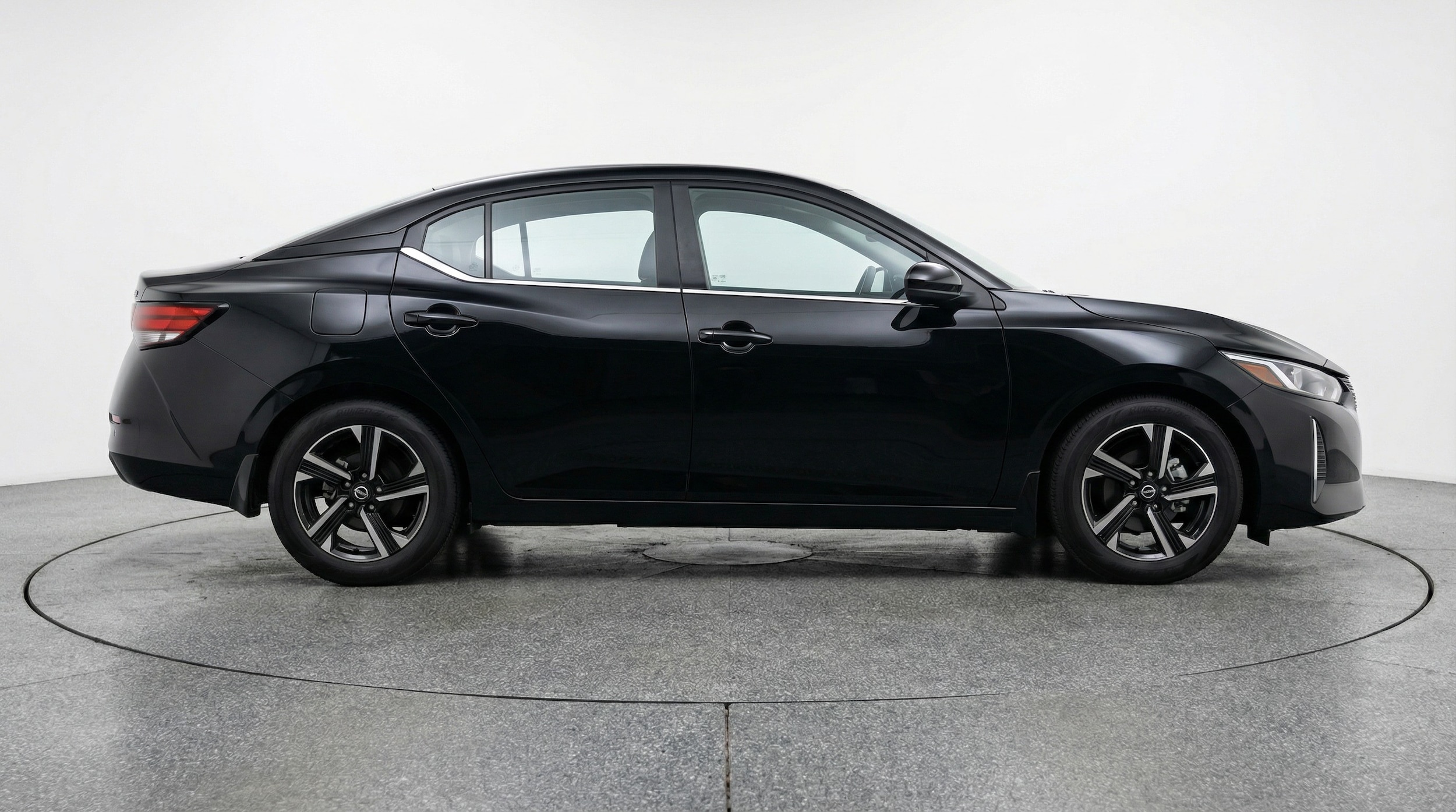 Thumbnail: 2025 Nissan Sentra - 8