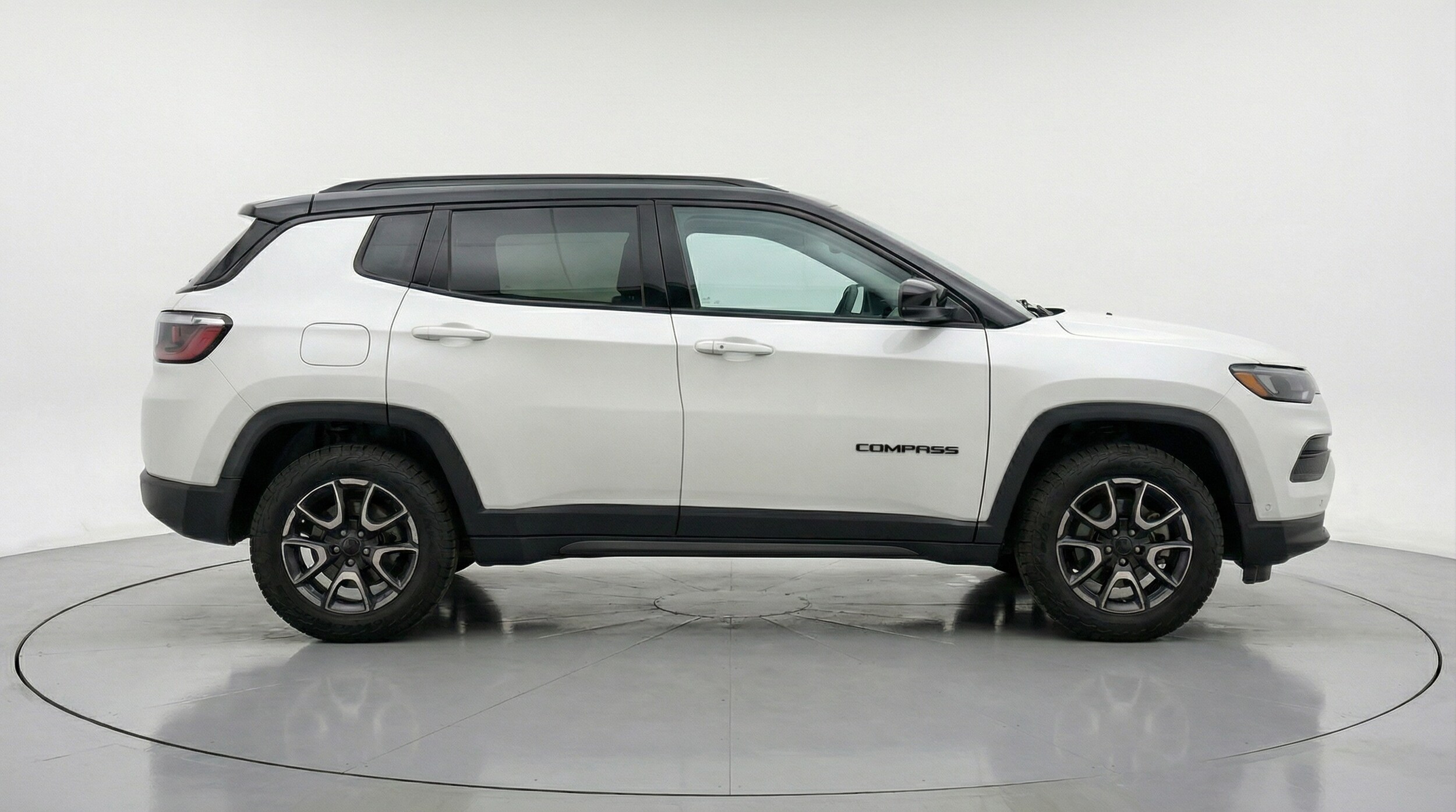 Thumbnail: 2025 Jeep Compass - 8