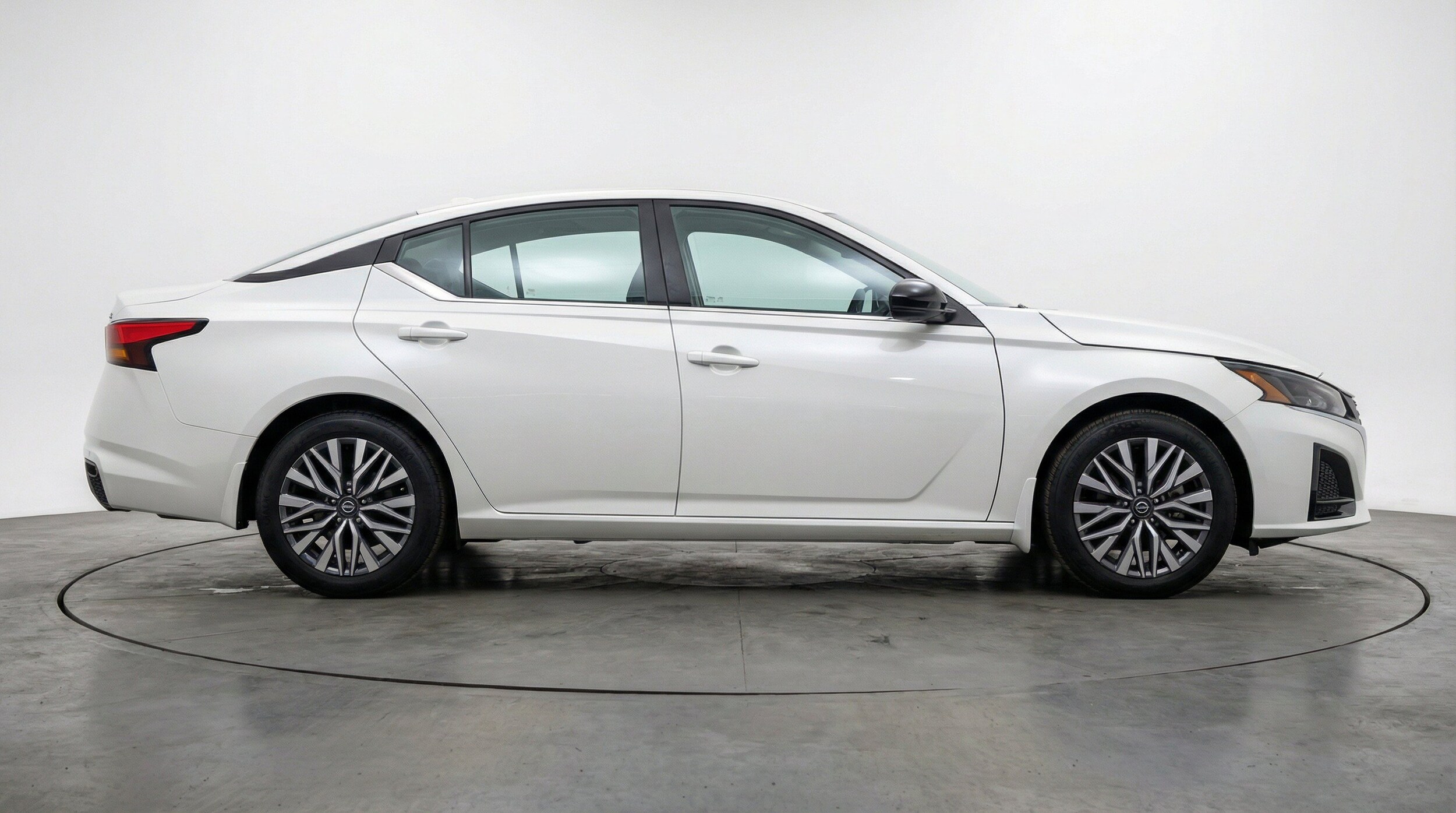 Thumbnail: 2025 Nissan Altima - 11