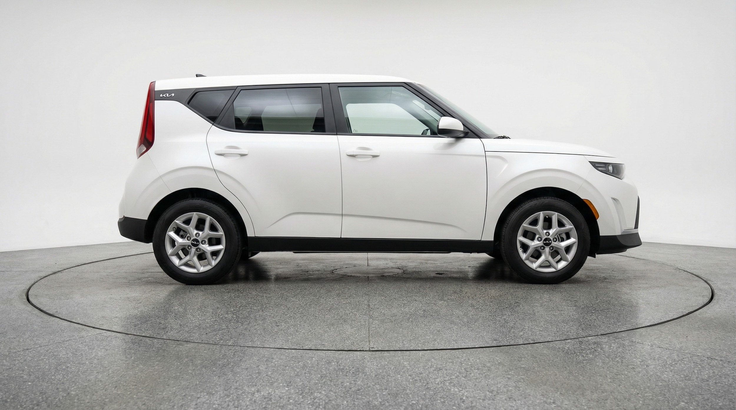 Thumbnail: 2025 Kia Soul - 8