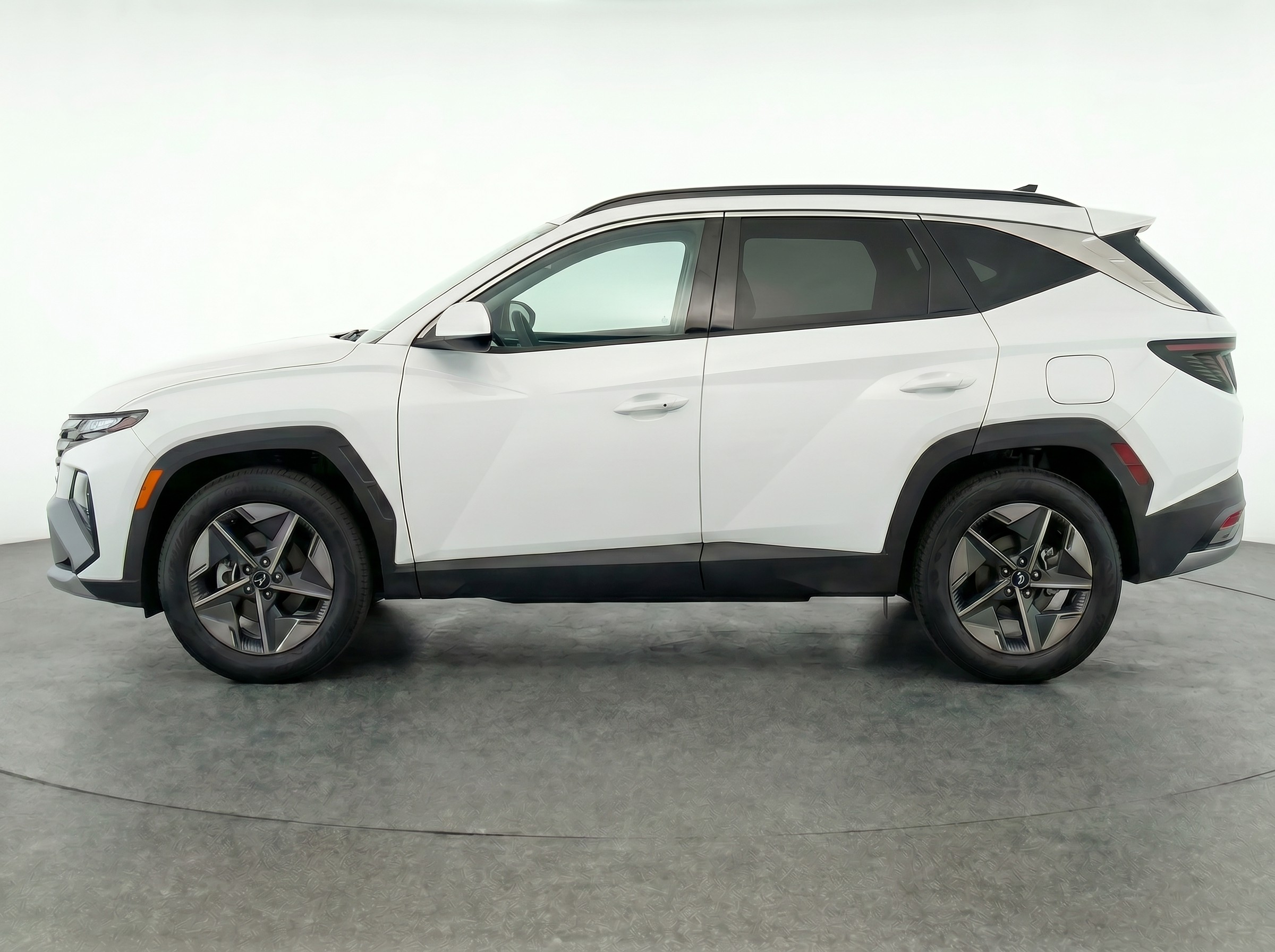 Thumbnail: 2025 Hyundai Tucson - 4