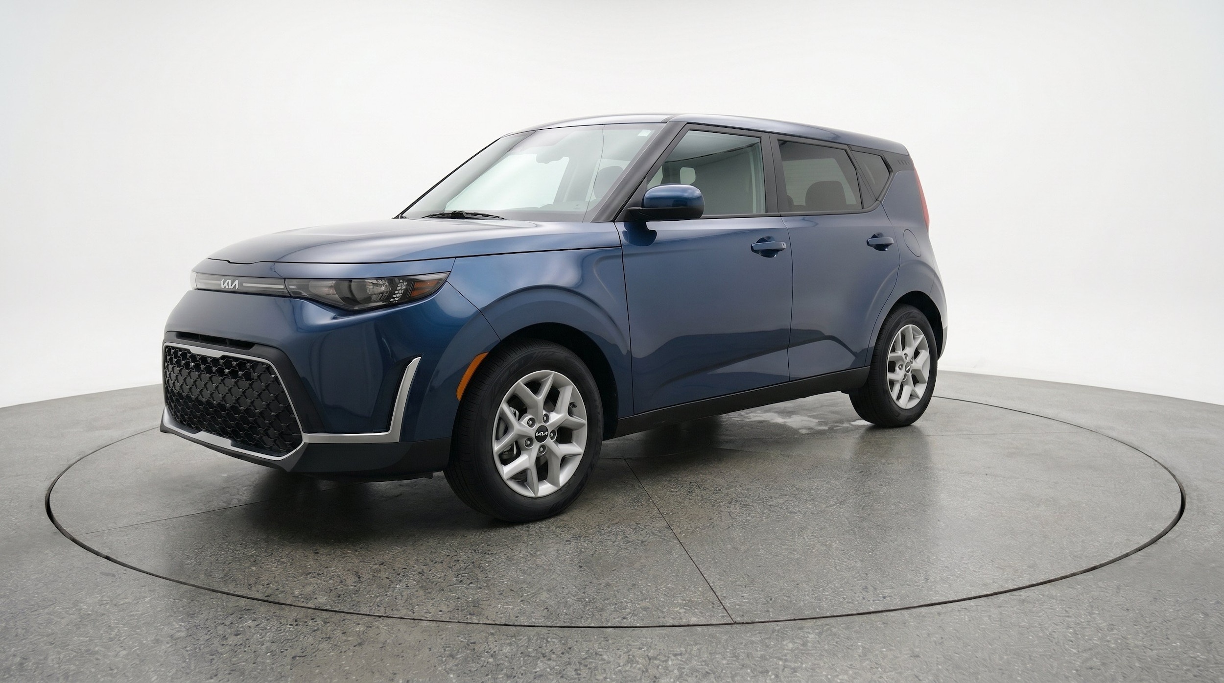 Thumbnail: 2025 Kia Soul - 3