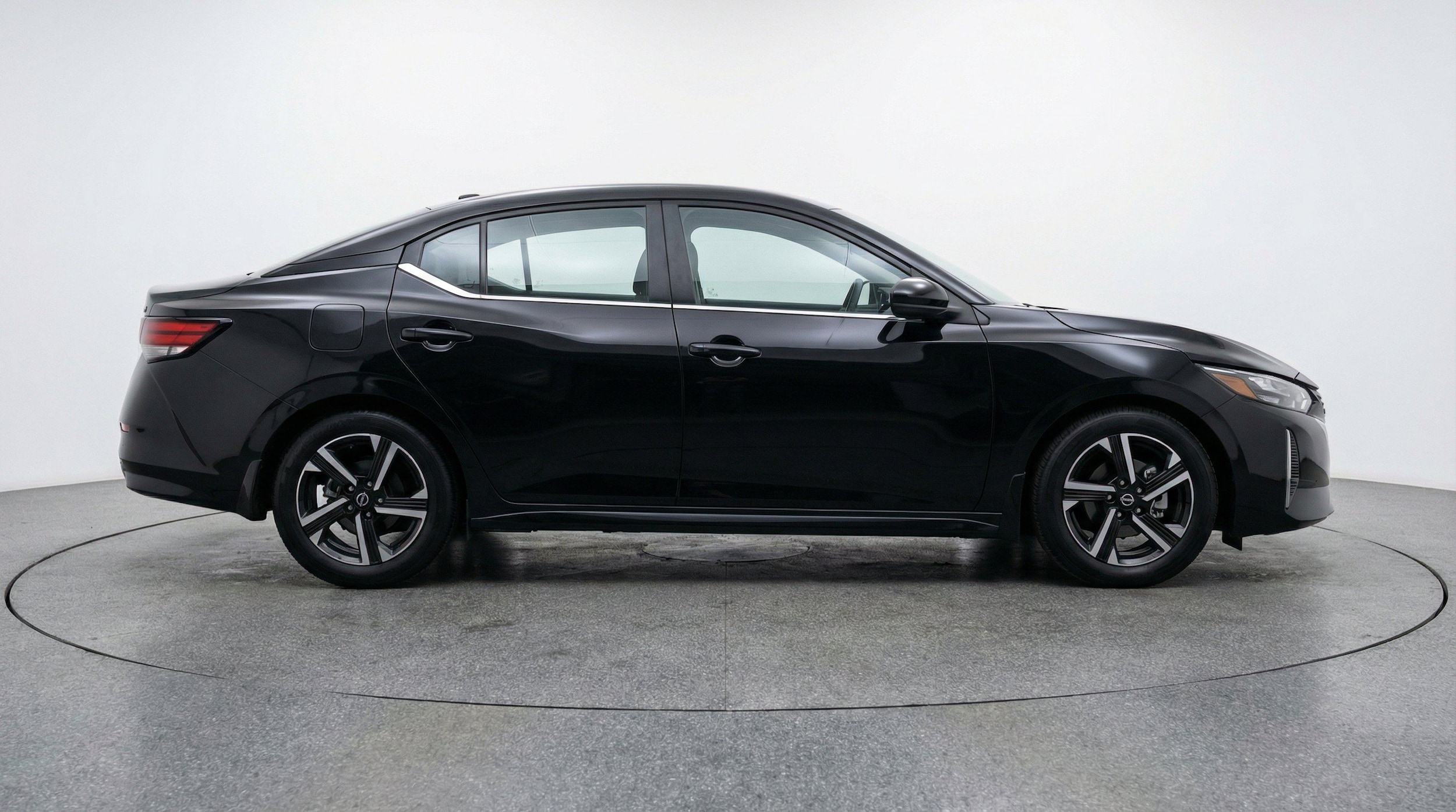 Thumbnail: 2025 Nissan Sentra - 11