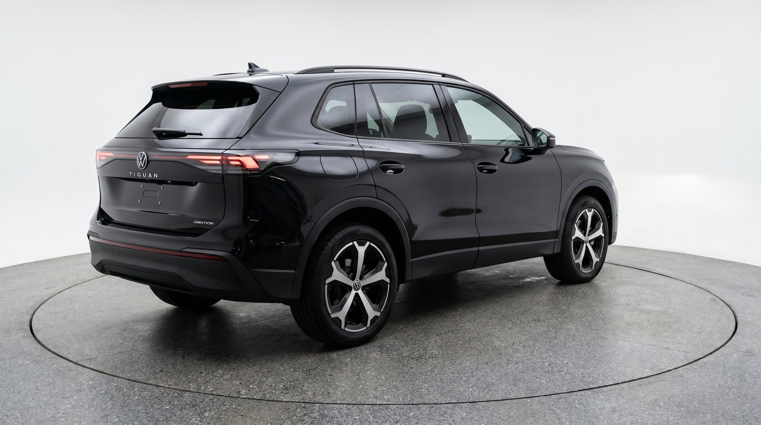 Thumbnail: 2026 Volkswagen Tiguan - 9