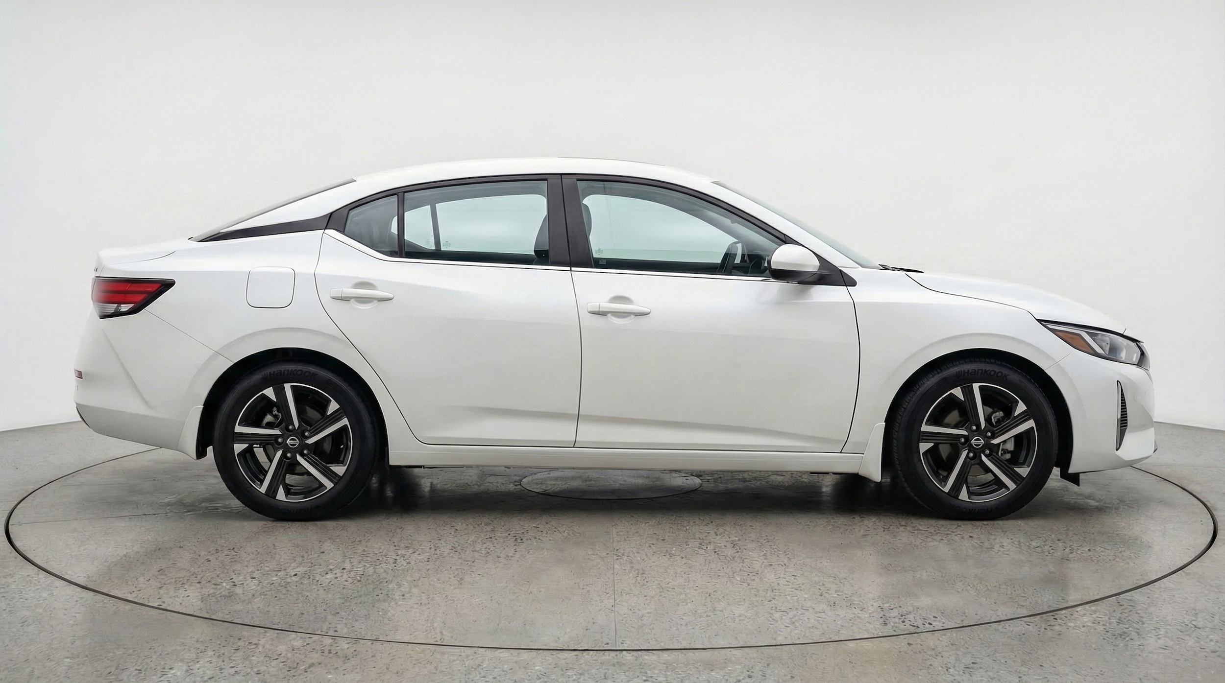 Thumbnail: 2025 Nissan Sentra - 8