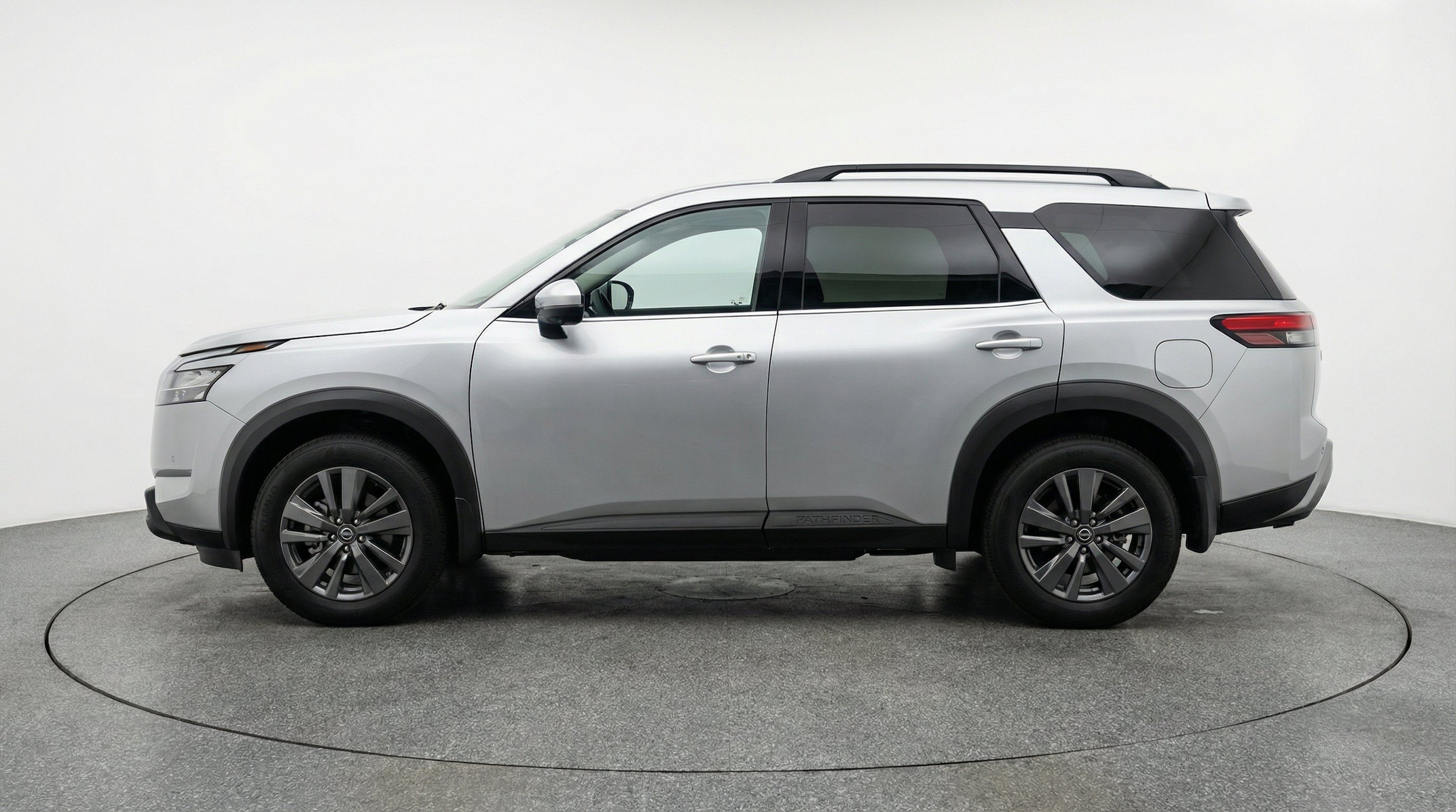 Thumbnail: 2025 Nissan Pathfinder - 5