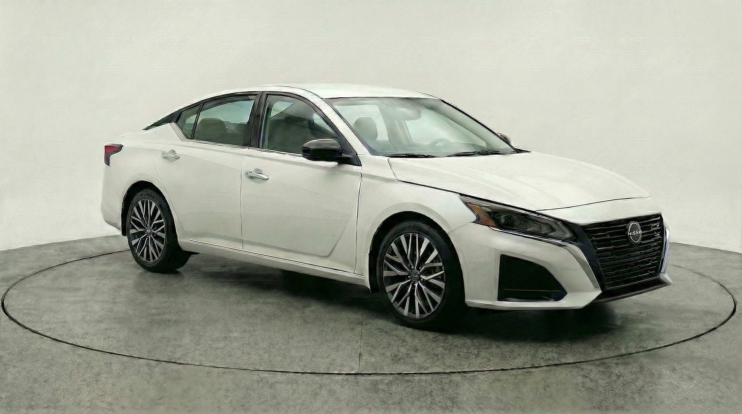 Thumbnail: 2025 Nissan Altima - 1