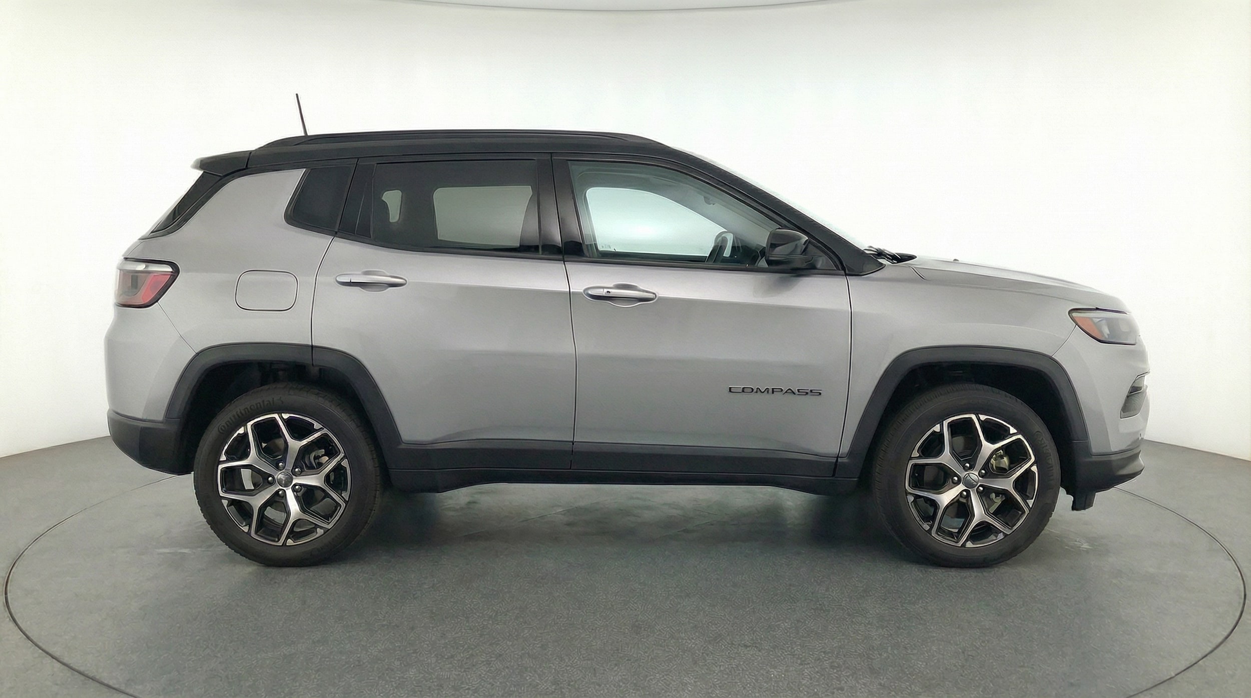 Thumbnail: 2025 Jeep Compass - 8