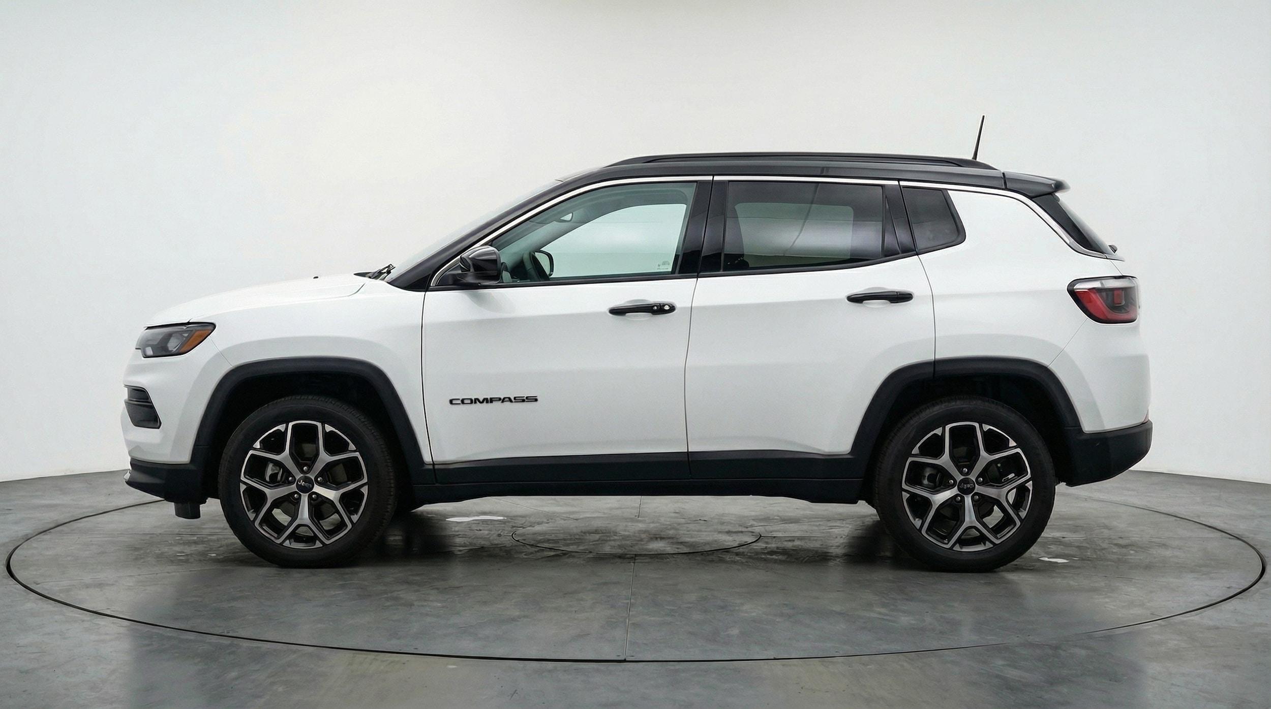 Thumbnail: 2025 Jeep Compass - 4