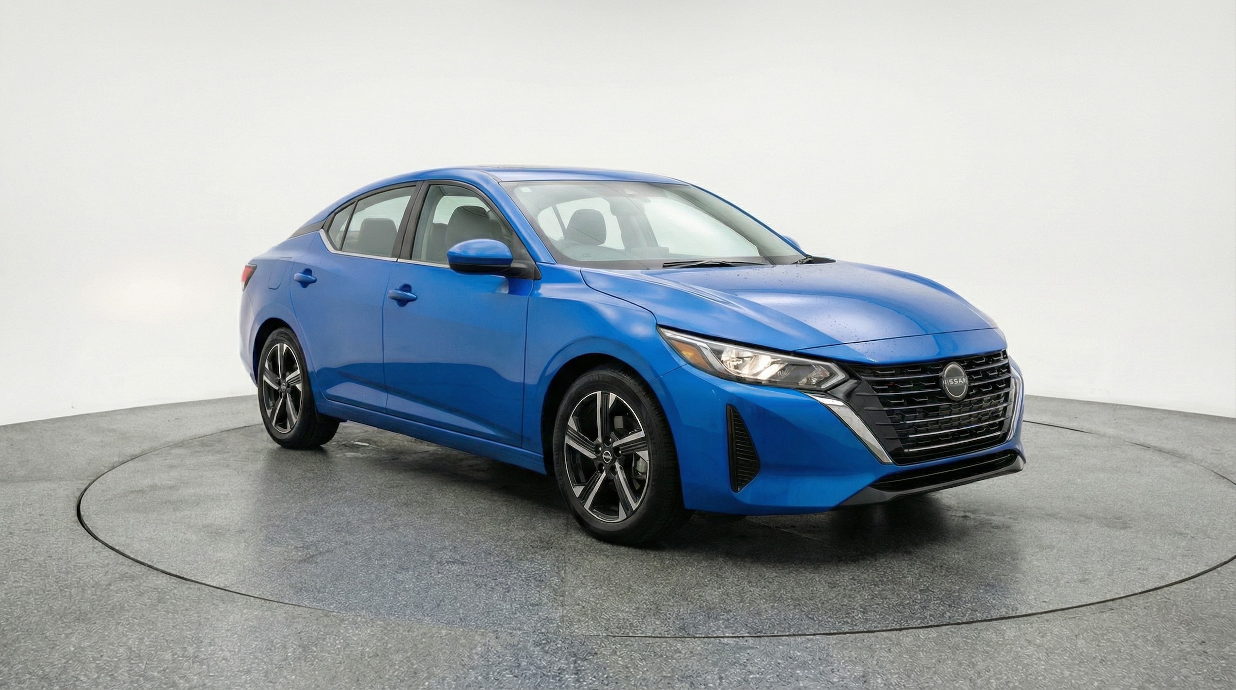 Thumbnail: 2025 Nissan Sentra - 1
