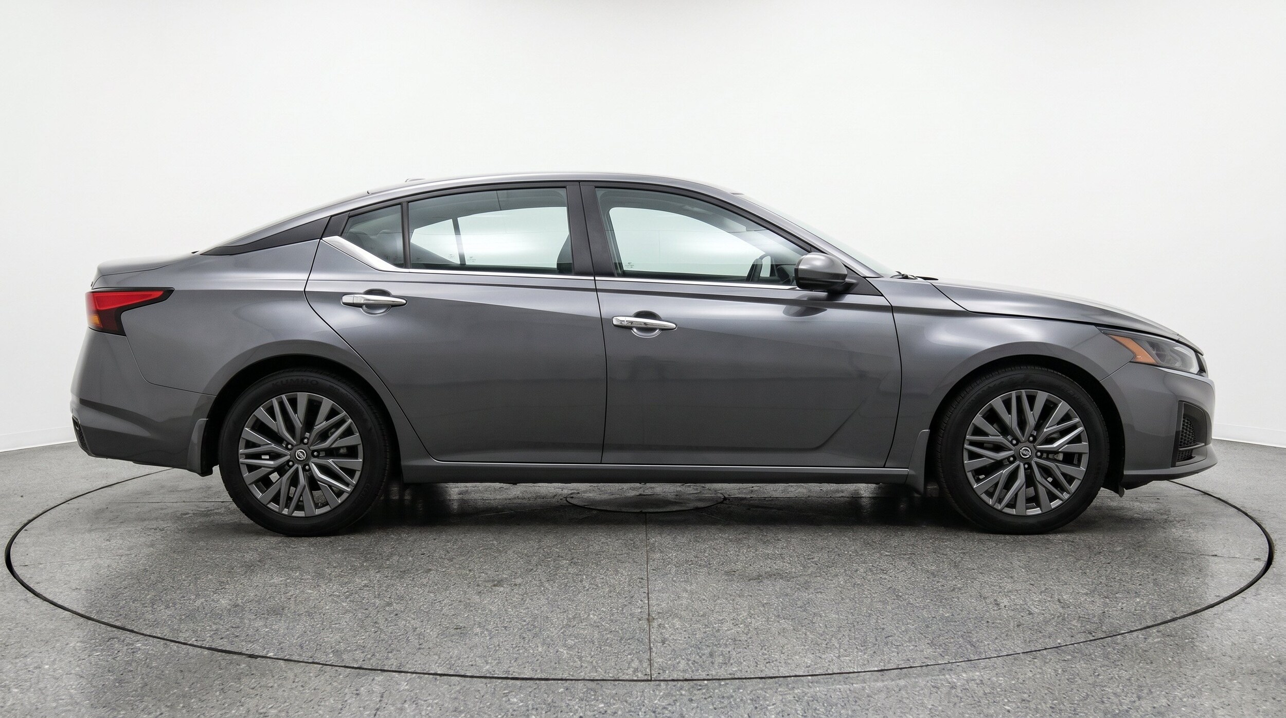 Thumbnail: 2025 Nissan Altima - 11