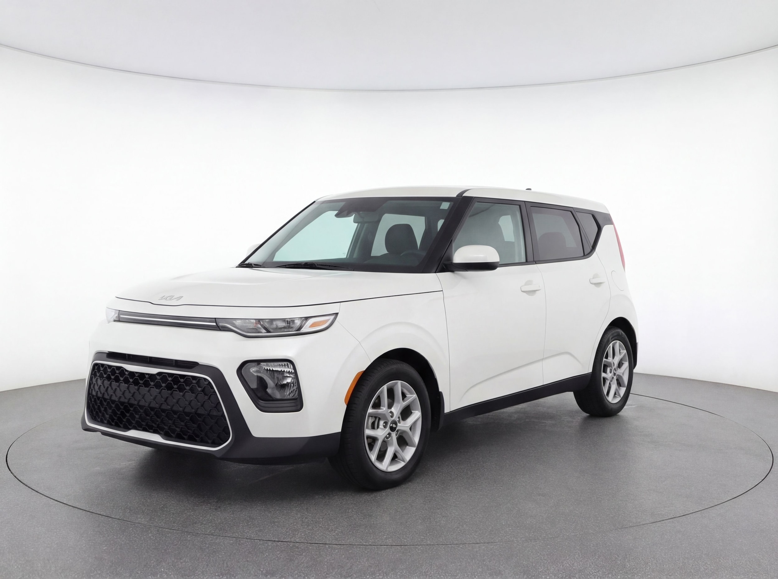 Thumbnail: 2023 Kia Soul - 3