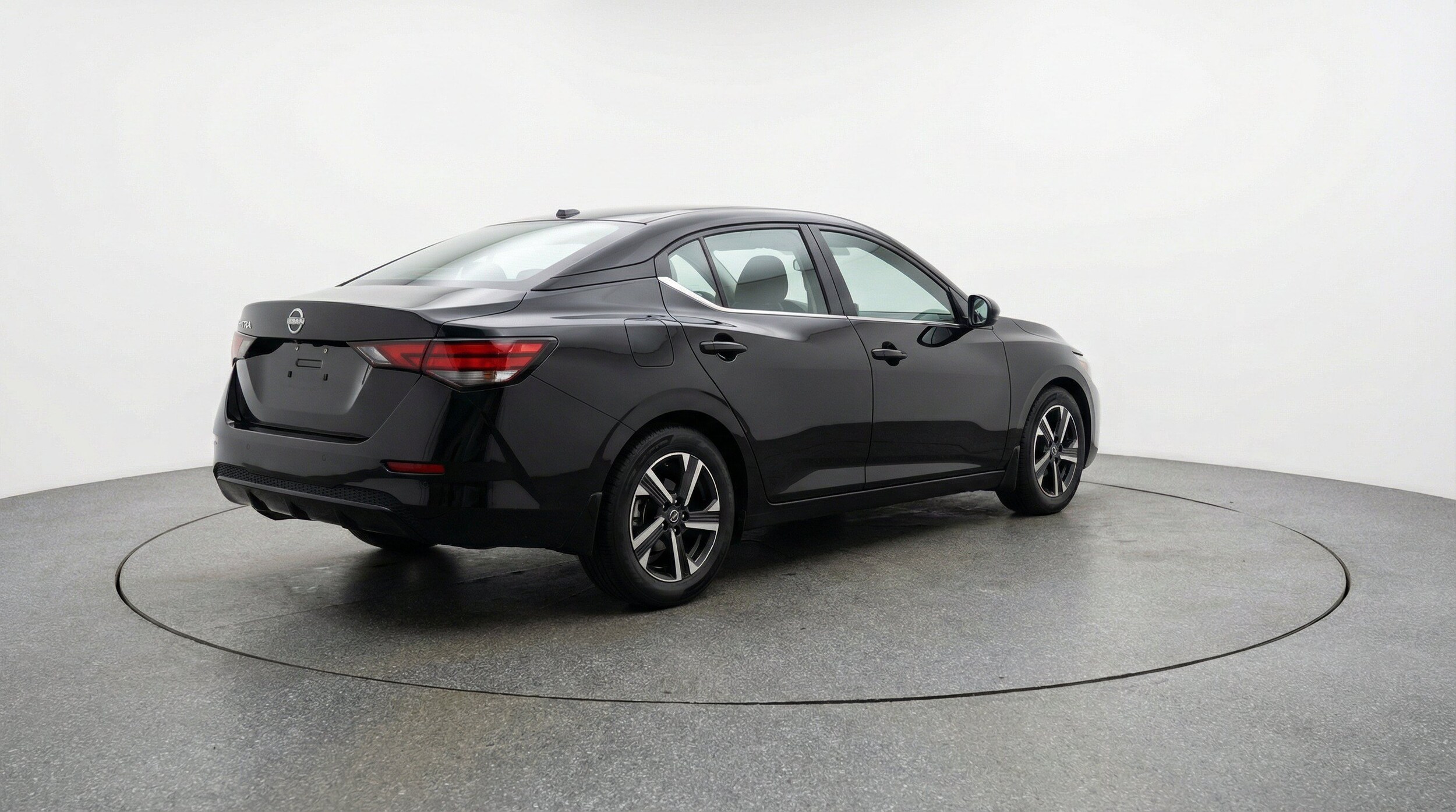 Thumbnail: 2025 Nissan Sentra - 9