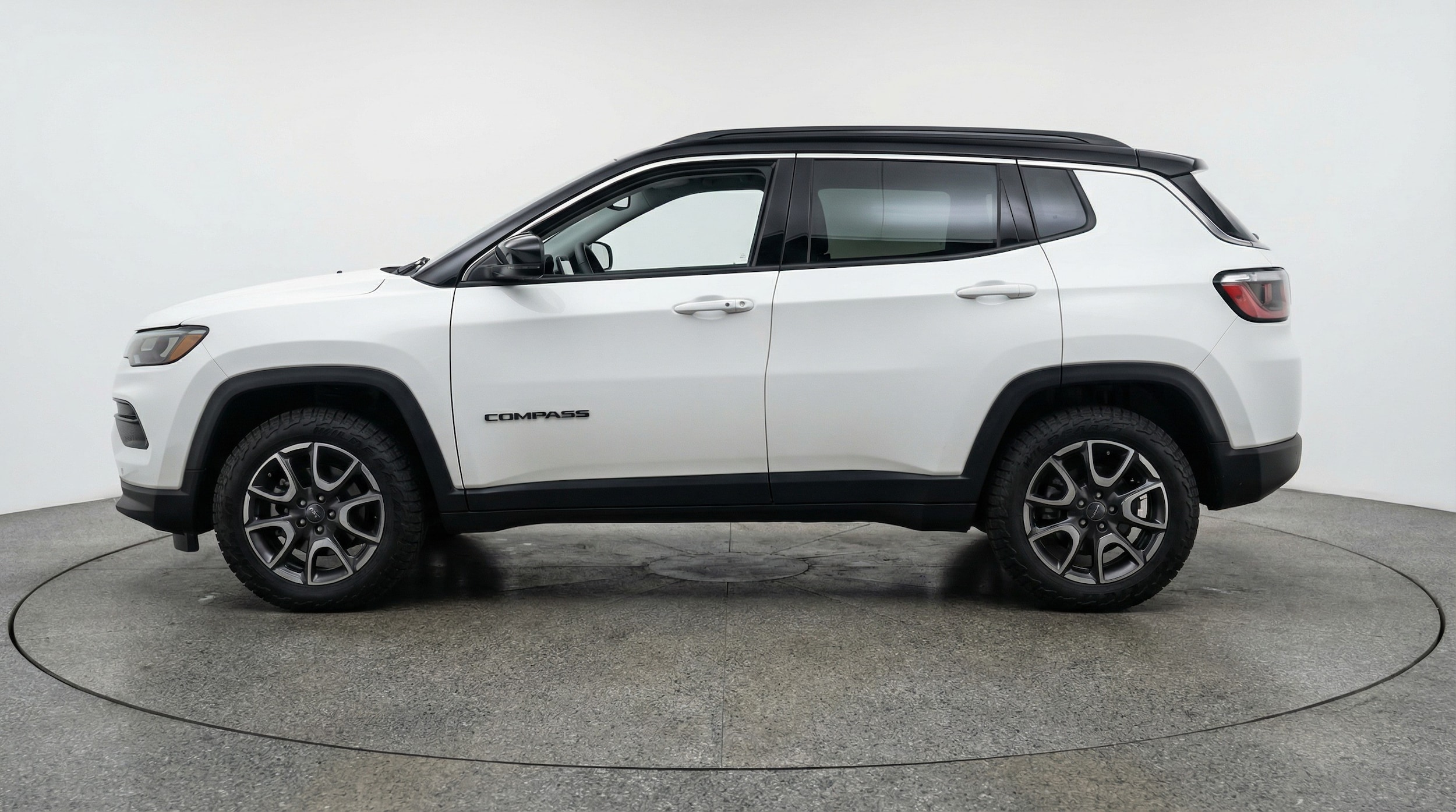 Thumbnail: 2025 Jeep Compass - 4