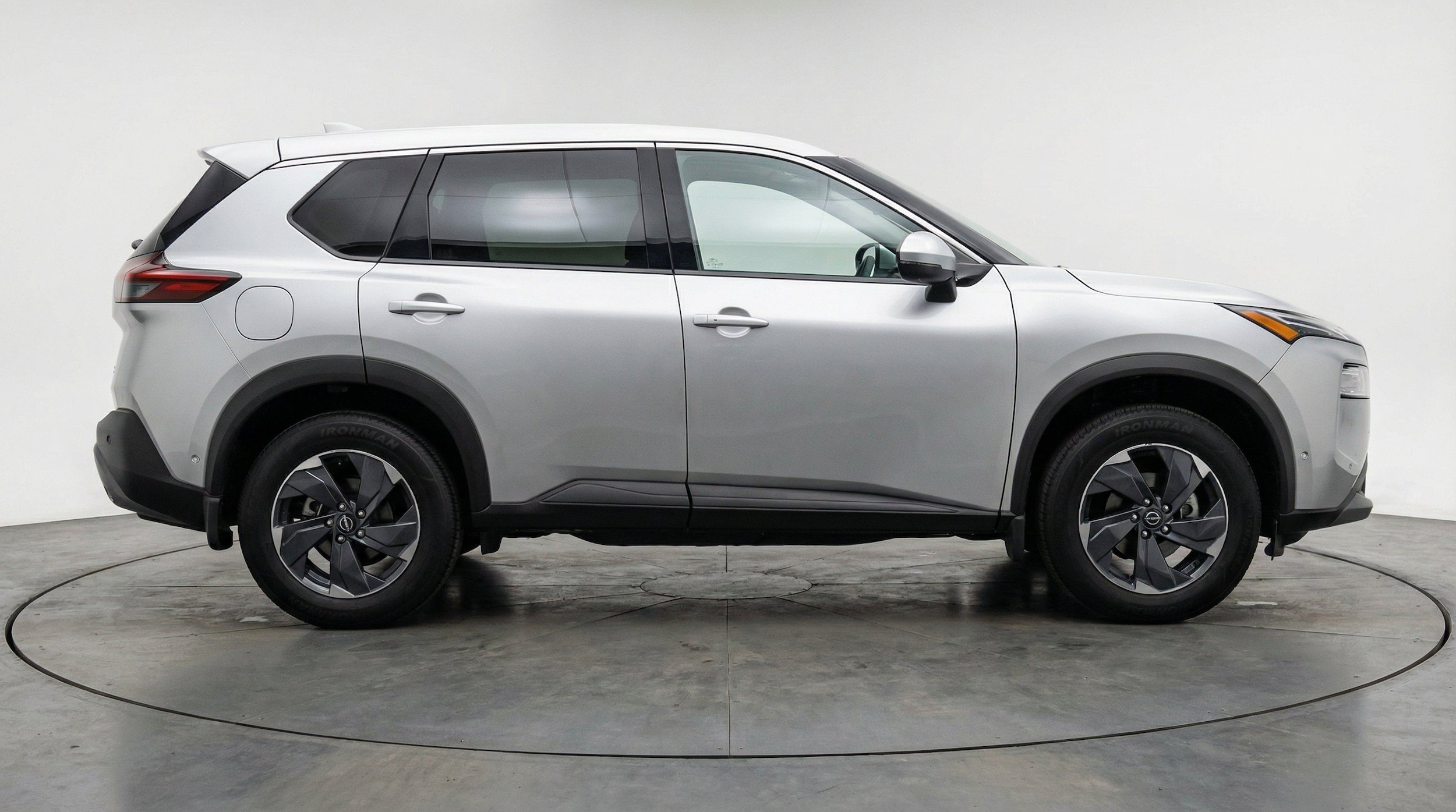 Thumbnail: 2025 Nissan Rogue - 11