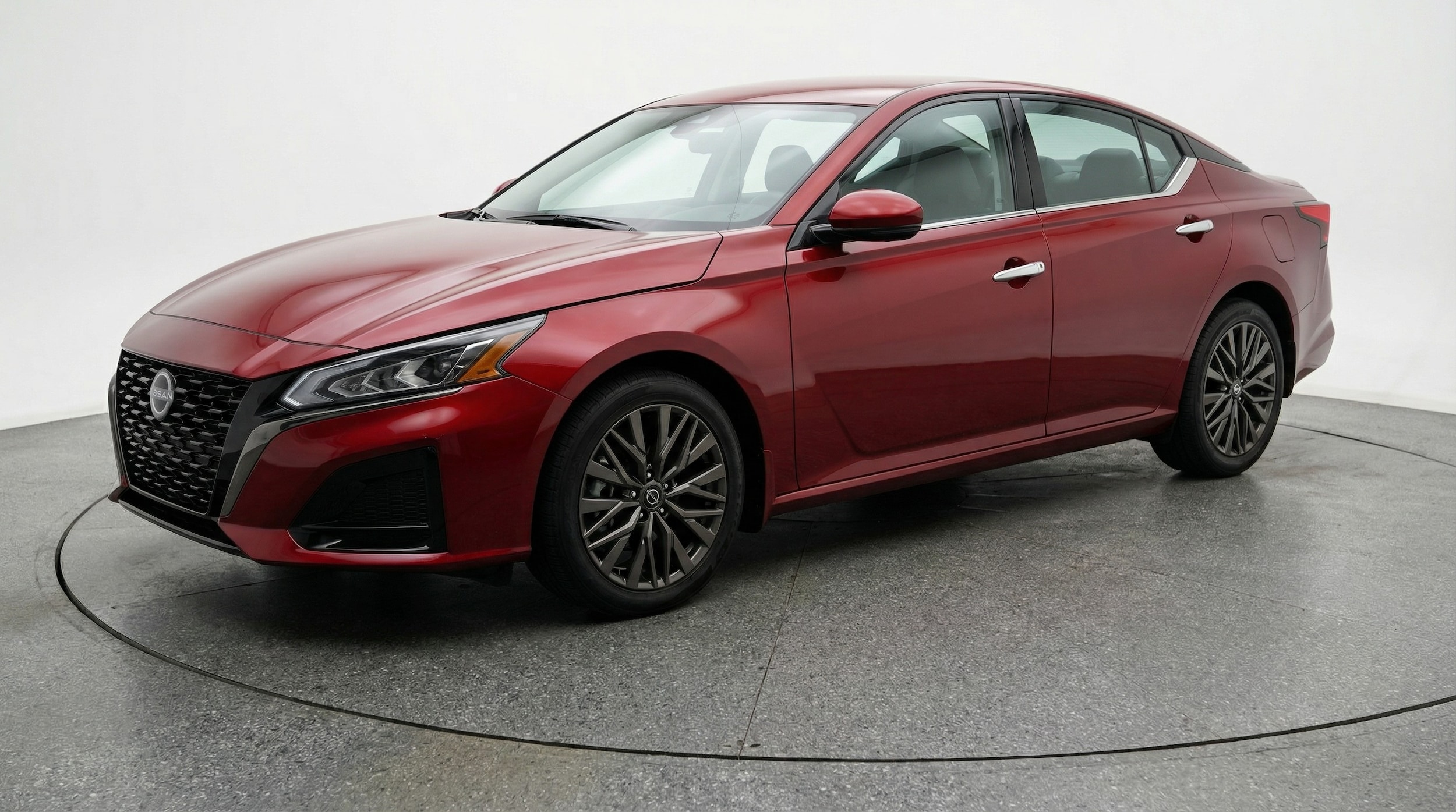 Thumbnail: 2025 Nissan Altima - 3