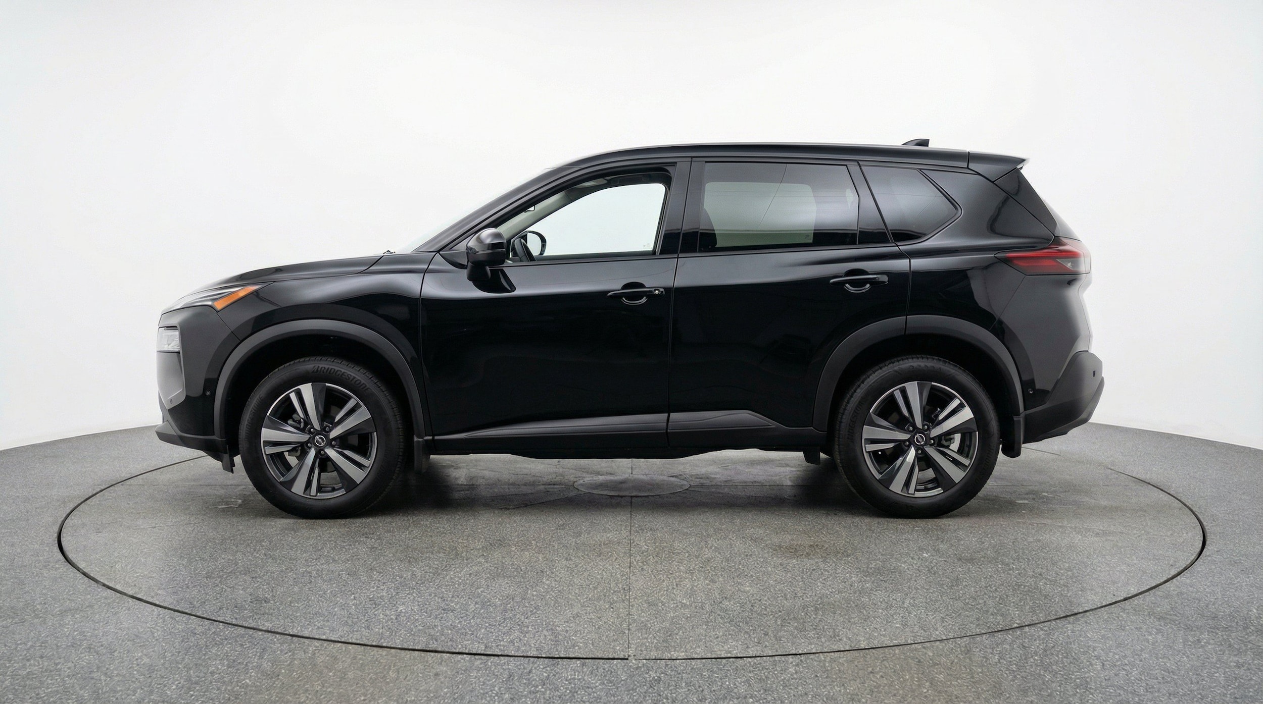 Thumbnail: 2026 Nissan Rogue - 5