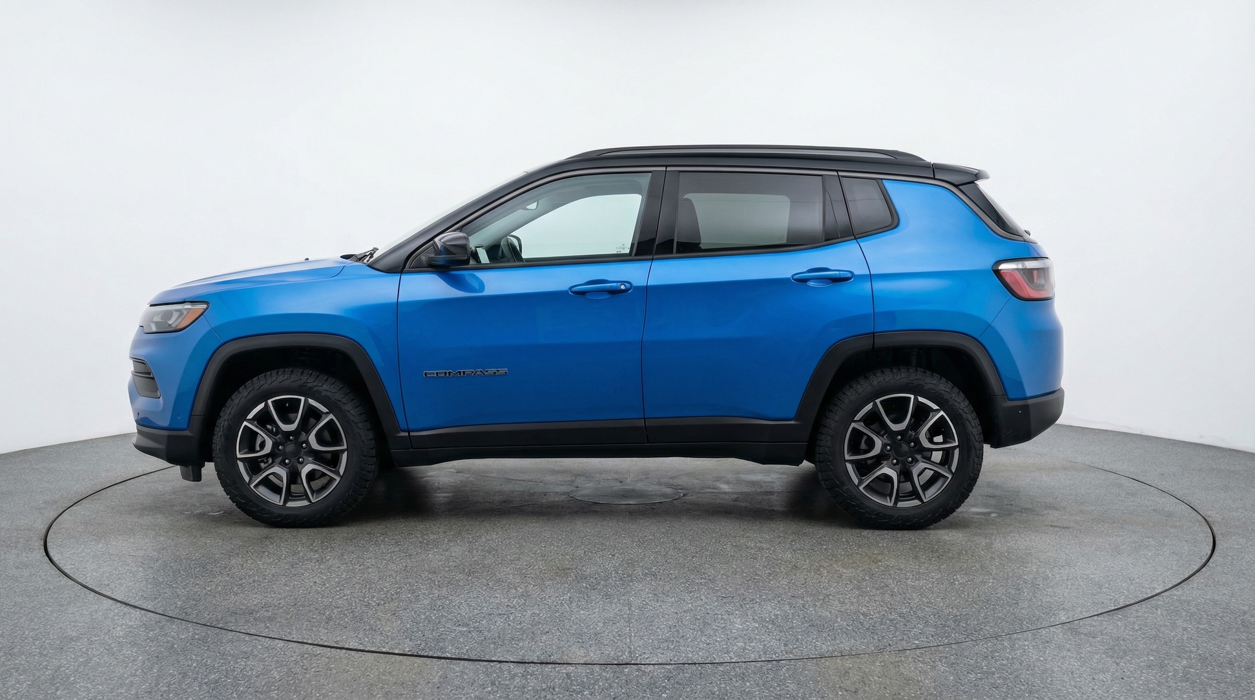 Thumbnail: 2025 Jeep Compass - 4