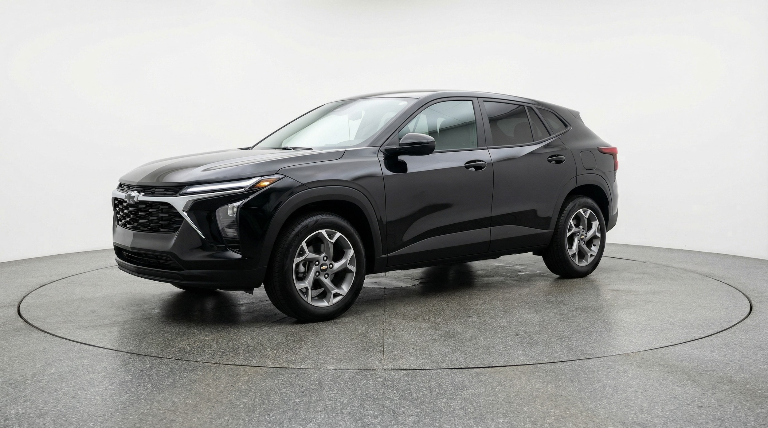 Thumbnail: 2025 Chevrolet Trax - 3