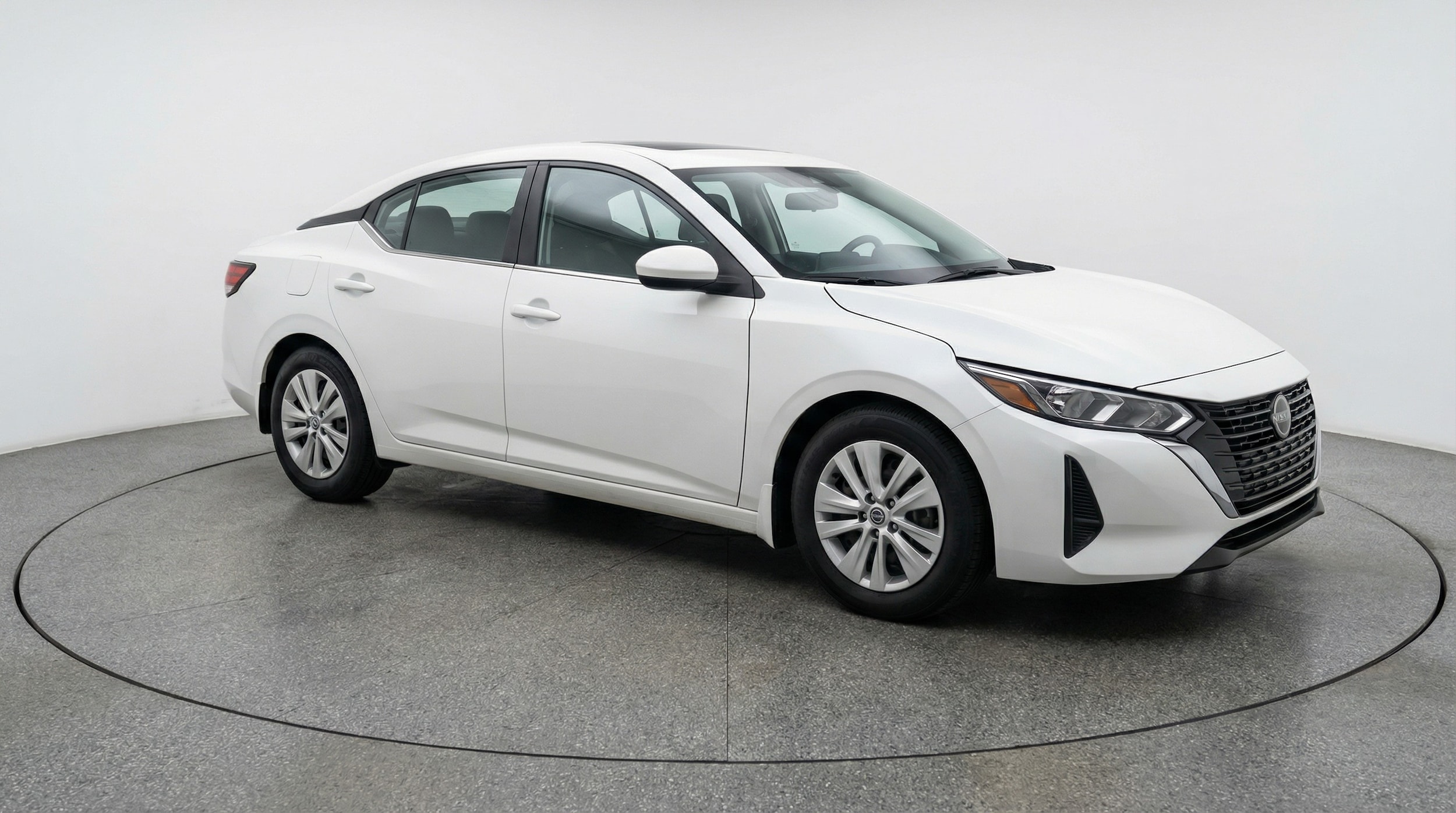 Thumbnail: 2025 Nissan Sentra - 1