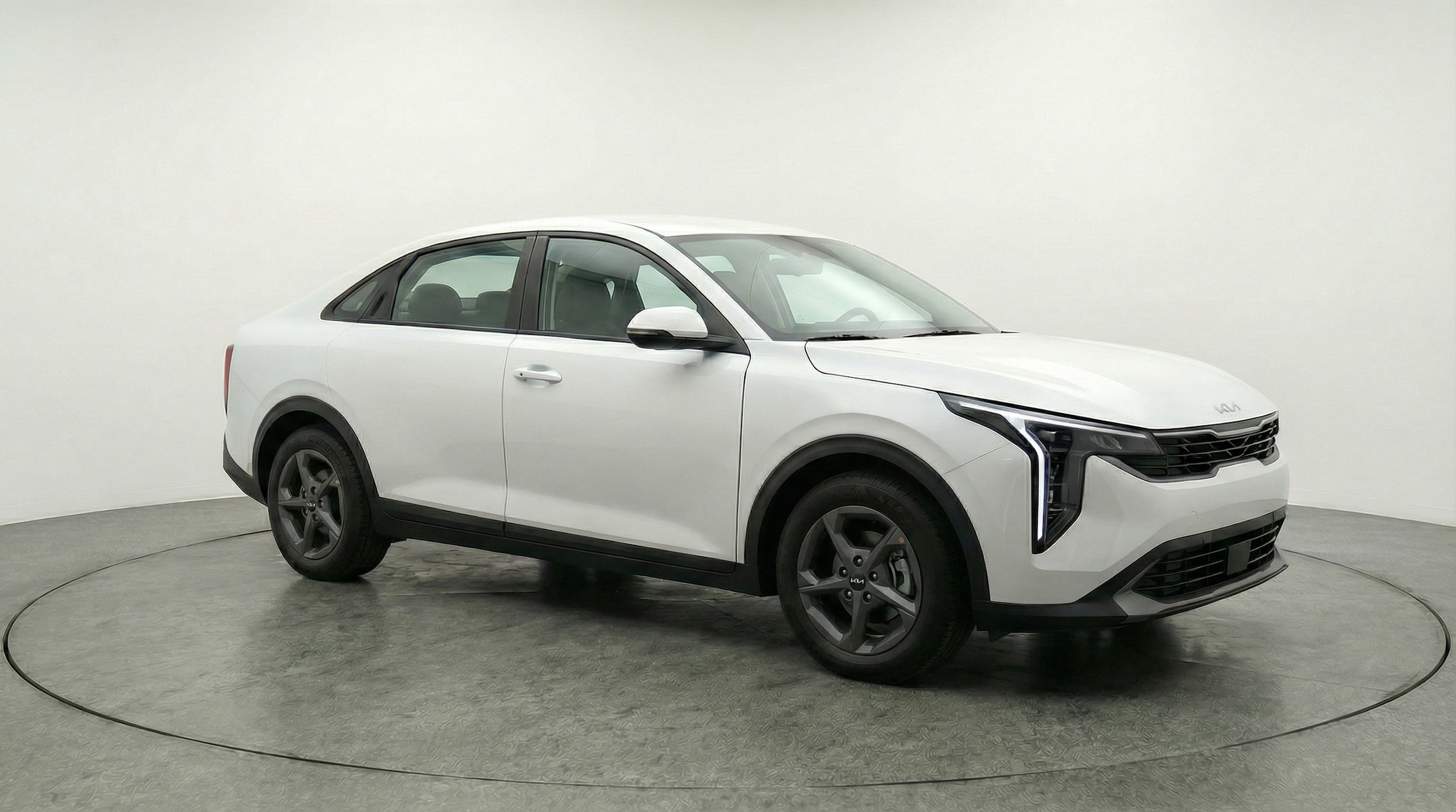 Thumbnail: 2025 Kia K4 - 1