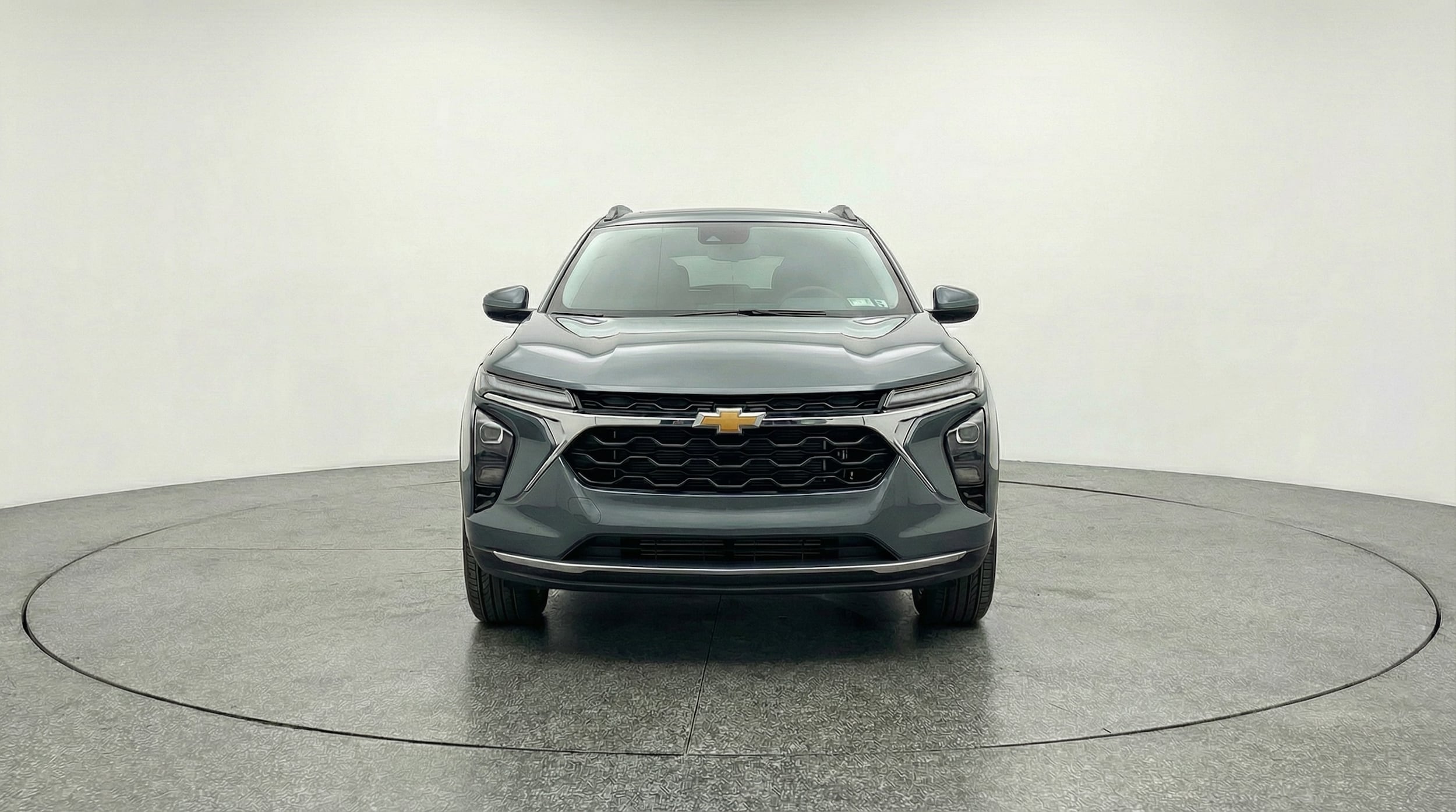 Thumbnail: 2025 Chevrolet Trax - 2