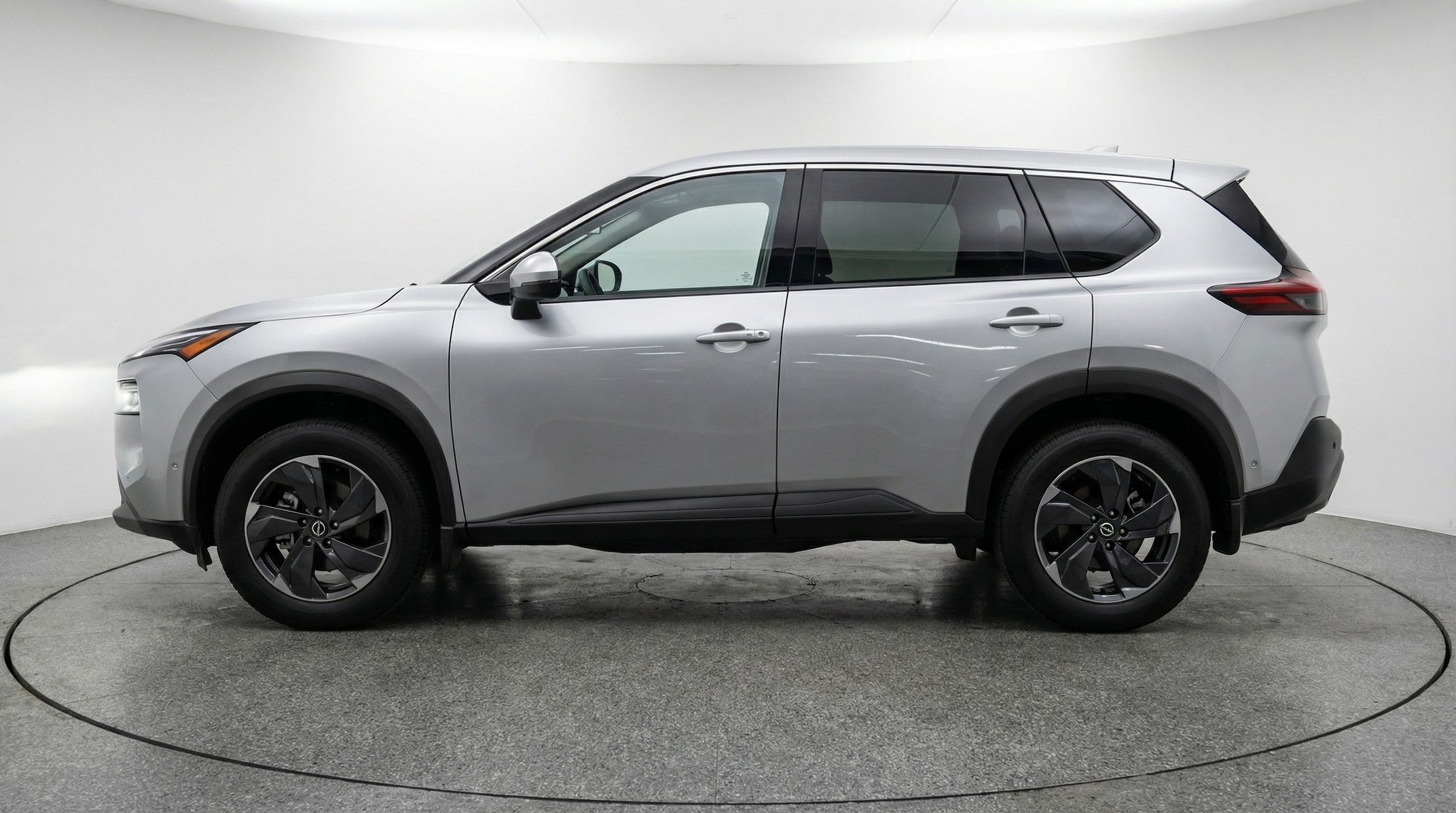 Thumbnail: 2025 Nissan Rogue - 4