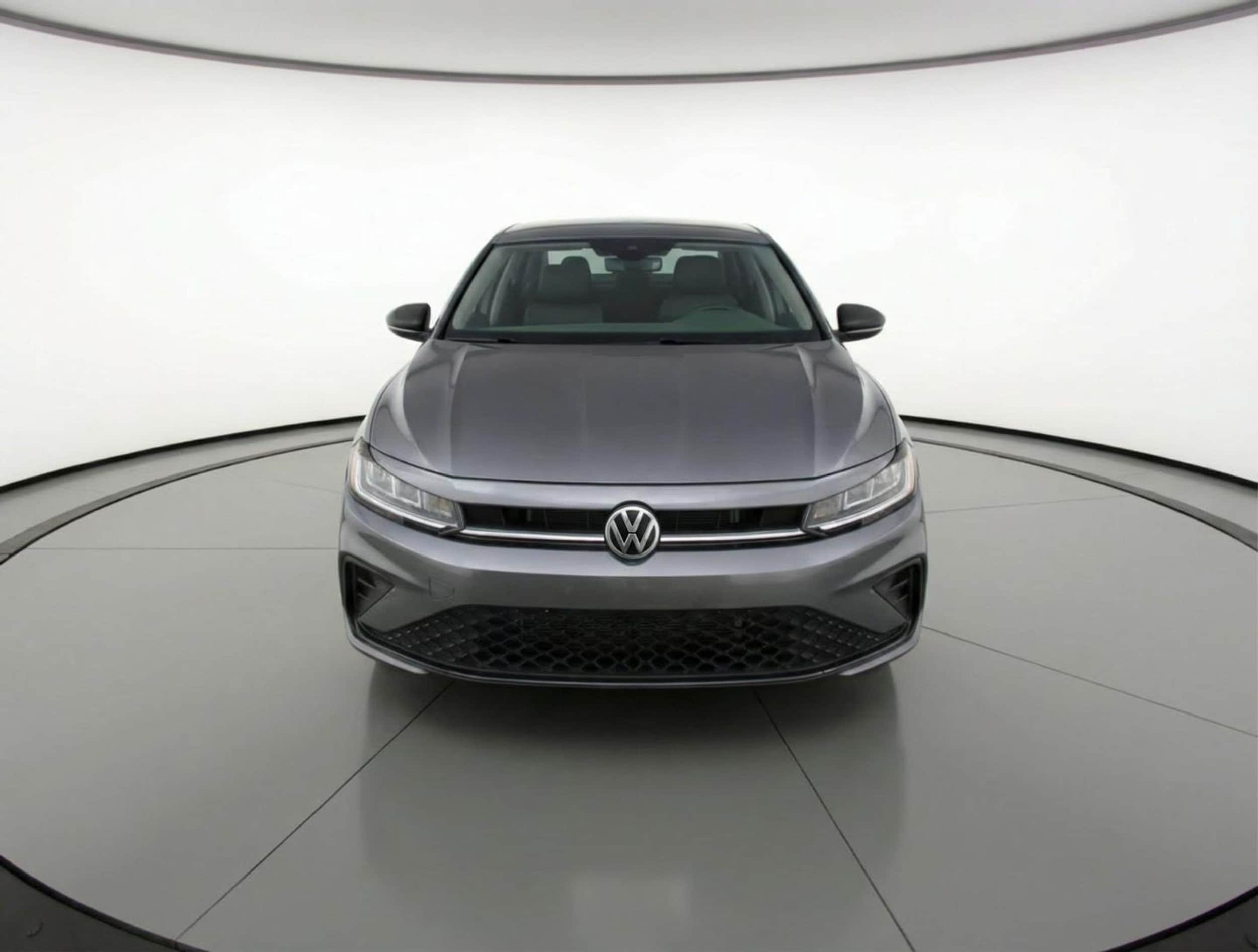 Thumbnail: 2025 Volkswagen Jetta - 2