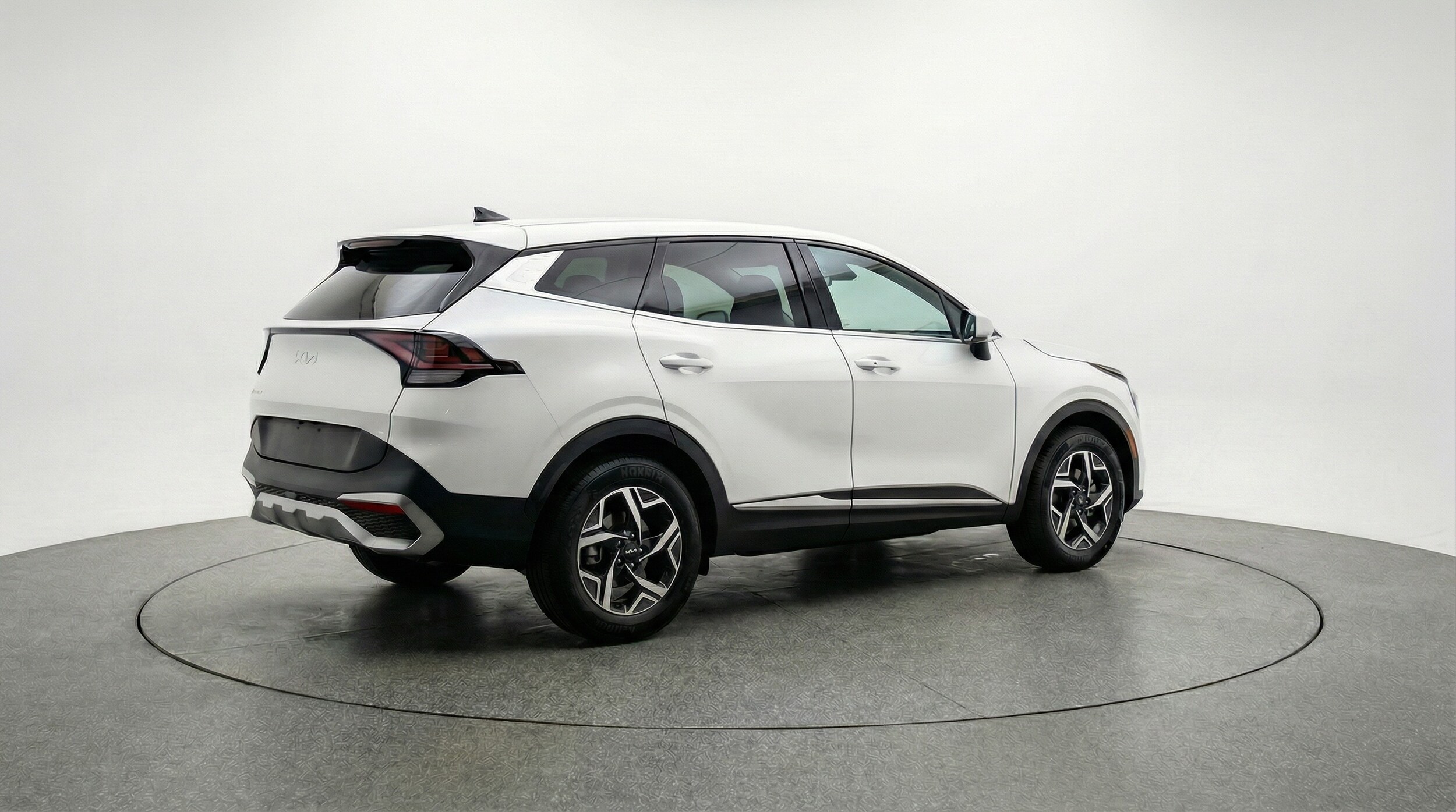 Thumbnail: 2025 Kia Sportage - 7