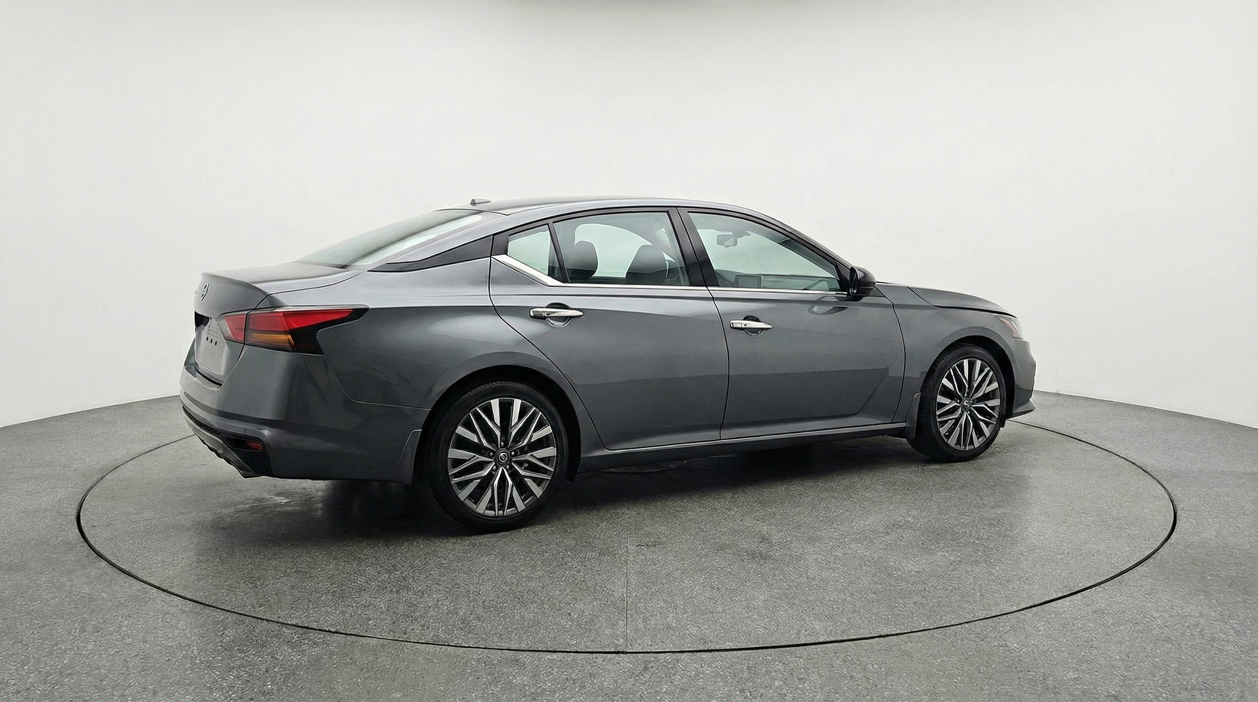 Thumbnail: 2025 Nissan Altima - 7