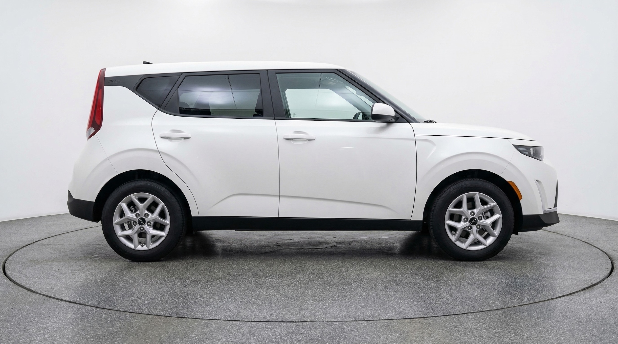 Thumbnail: 2025 Kia Soul - 8