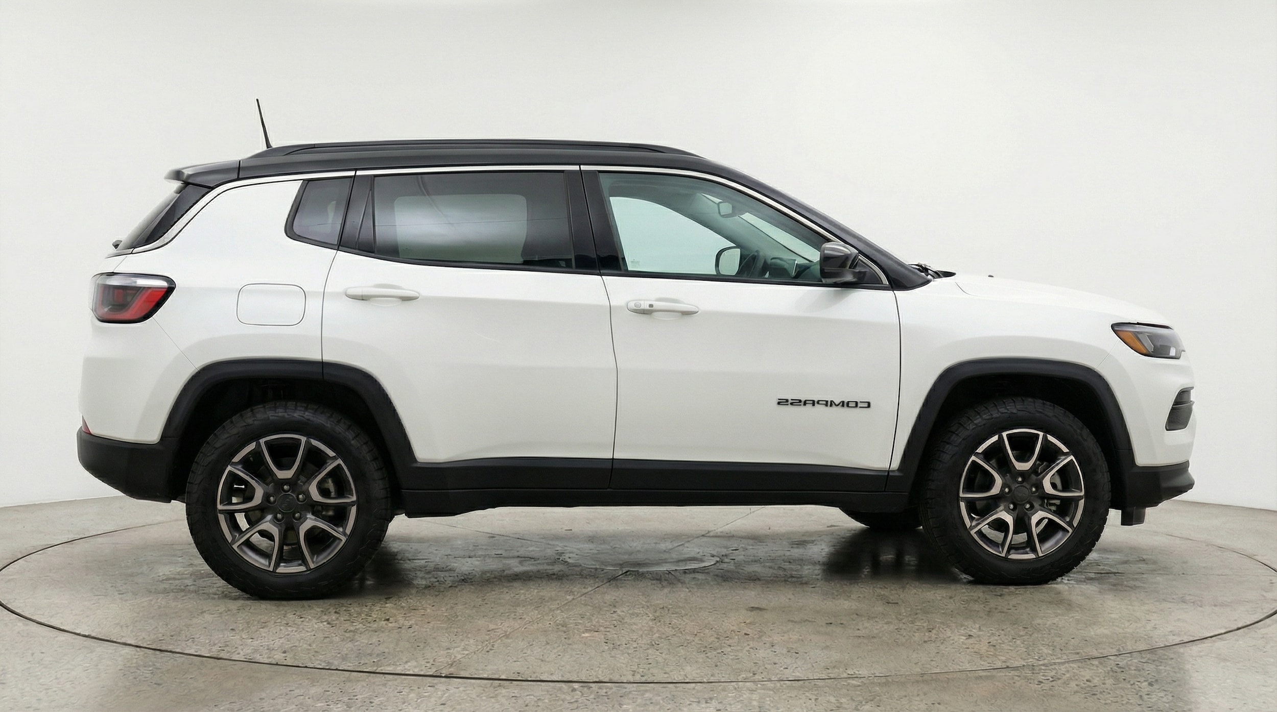 Thumbnail: 2025 Jeep Compass - 8