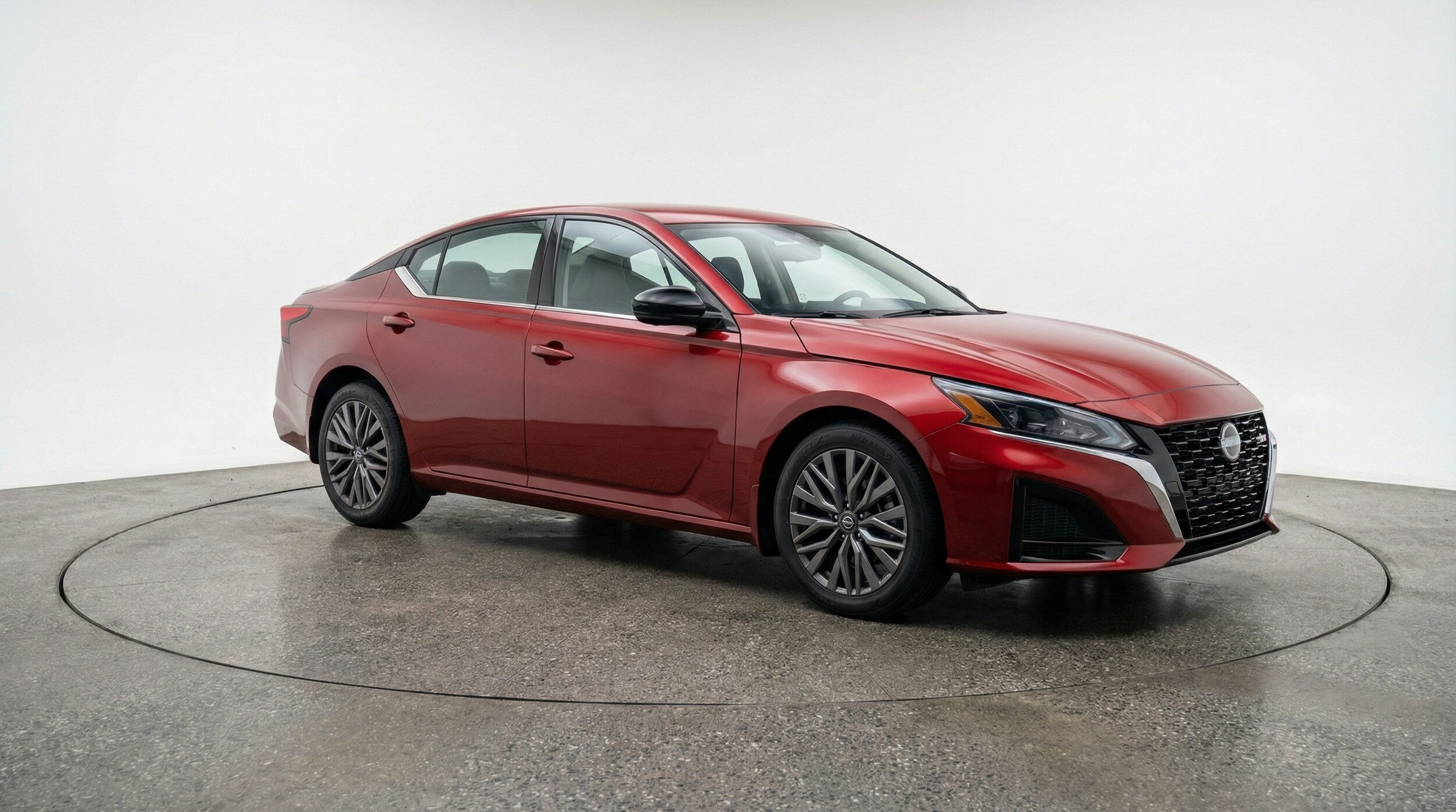 Thumbnail: 2025 Nissan Altima - 1