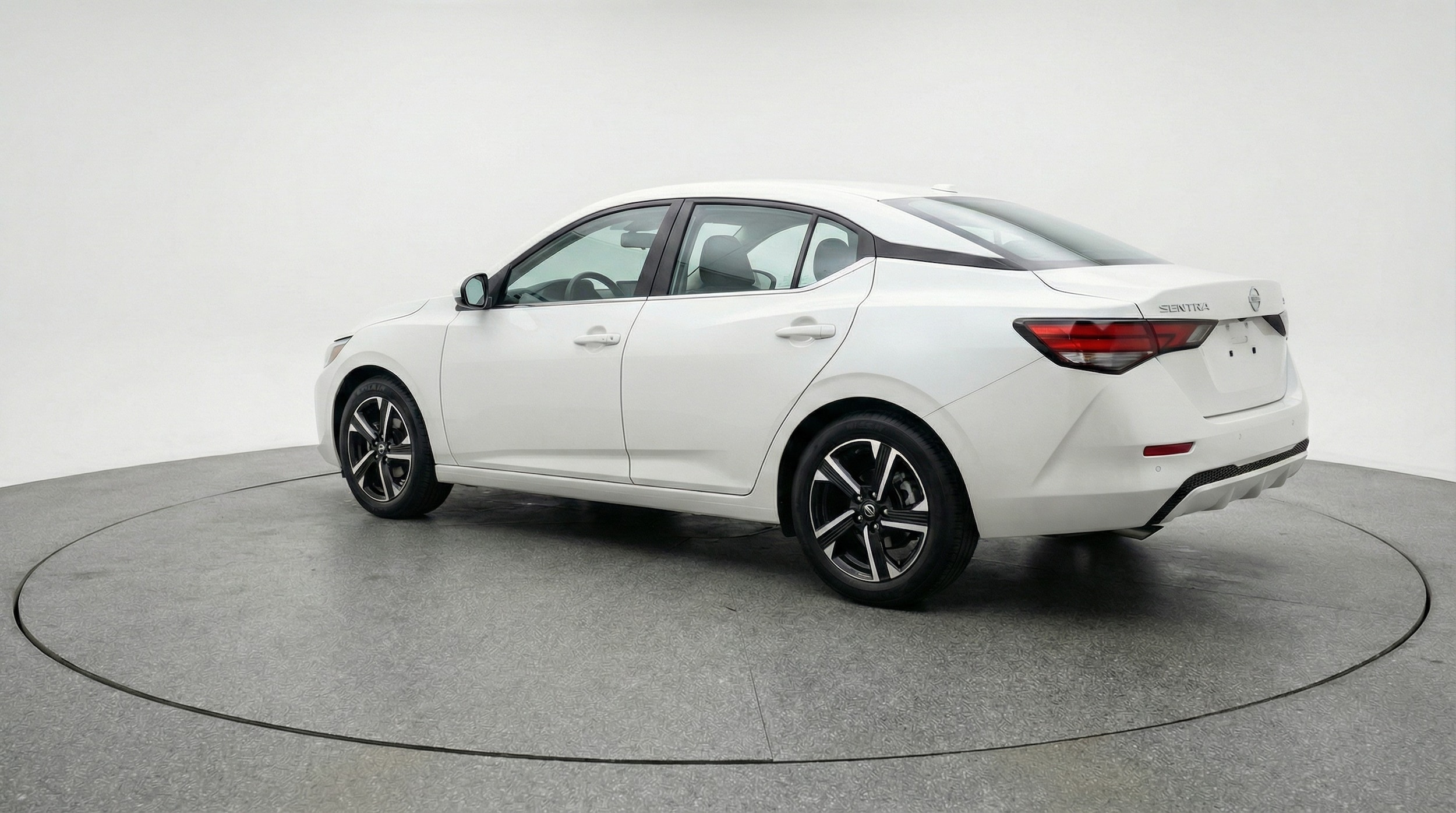 Thumbnail: 2025 Nissan Sentra - 5