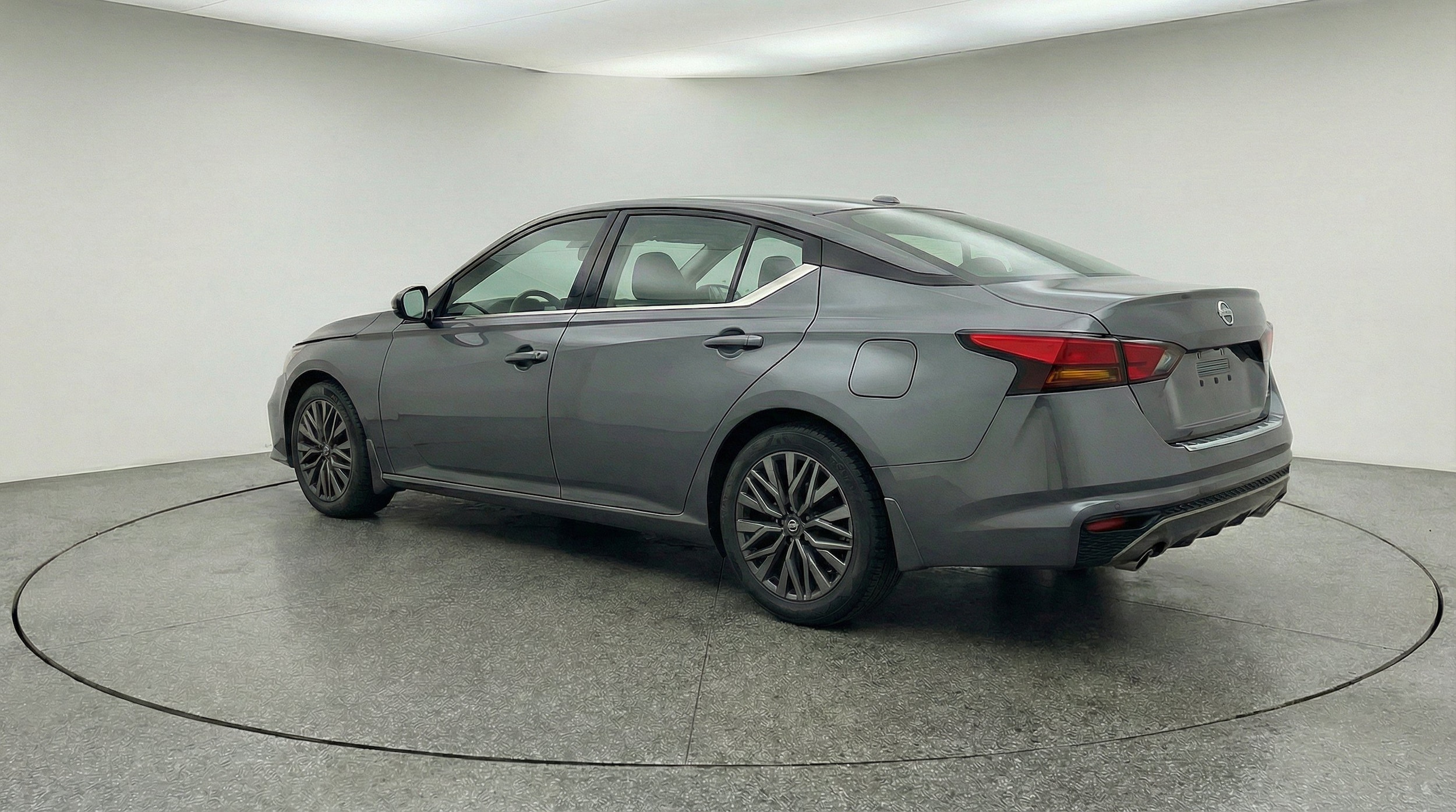 Thumbnail: 2025 Nissan Altima - 6