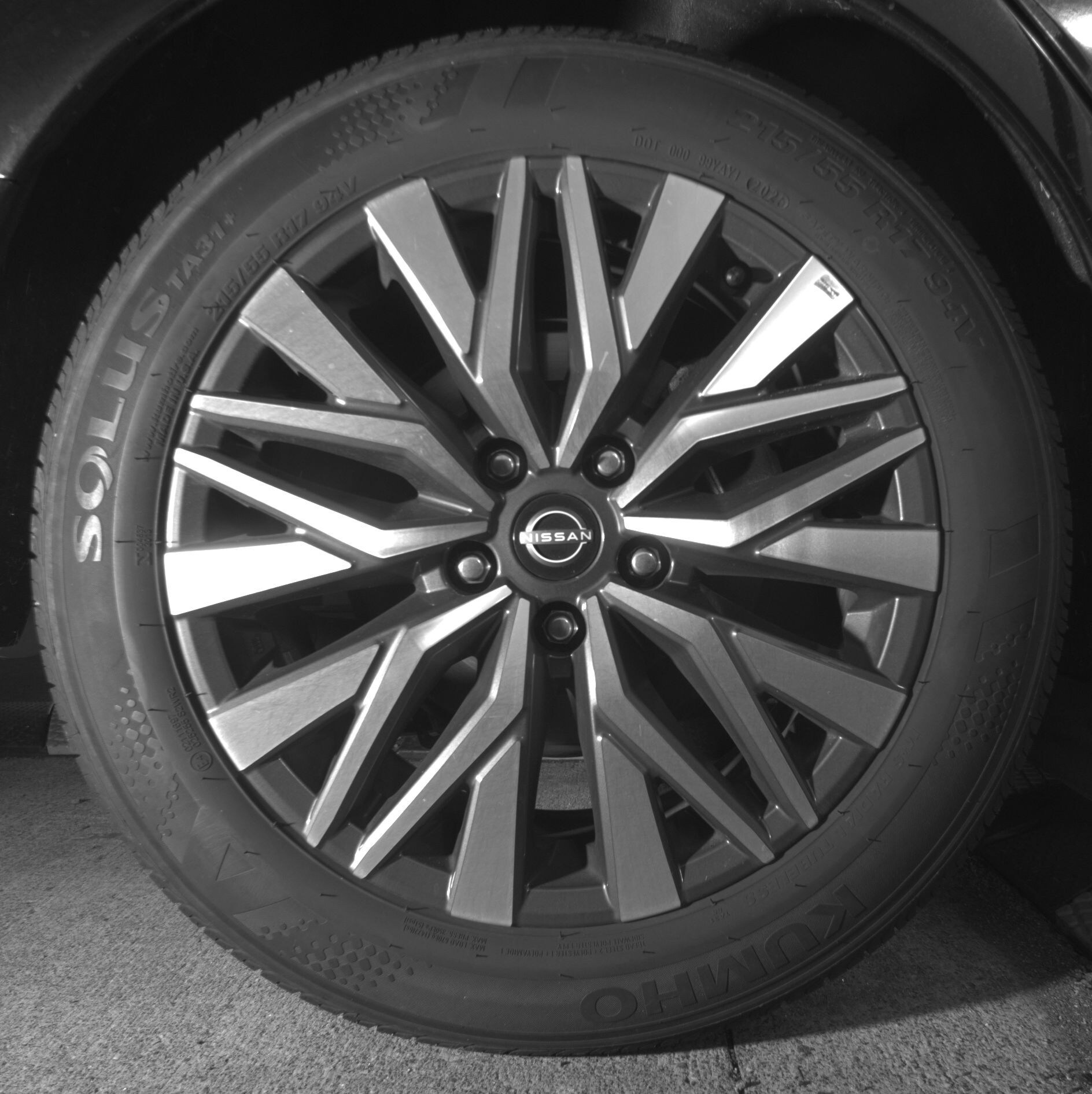 Thumbnail: 2025 Nissan Altima - 12