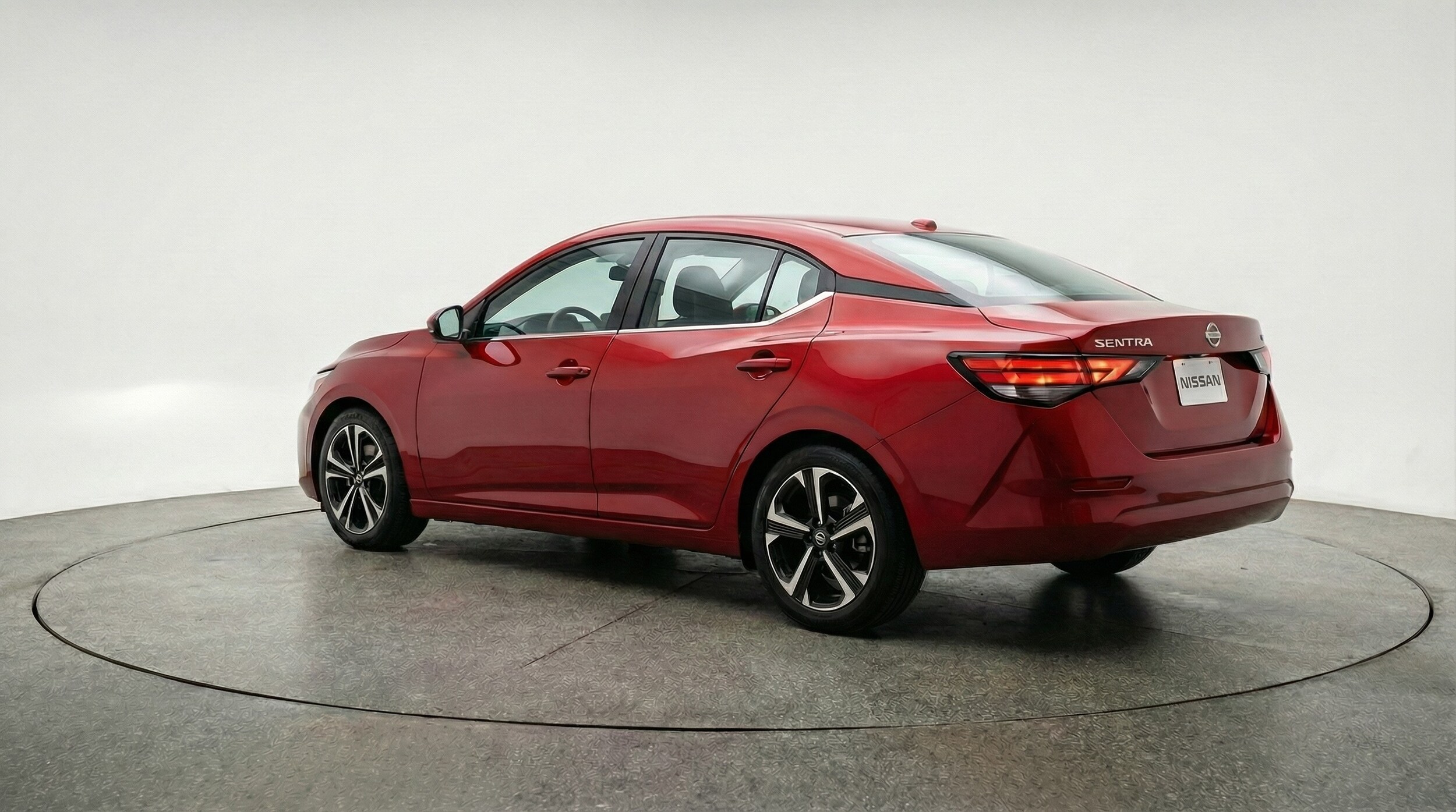 Thumbnail: 2025 Nissan Sentra - 5