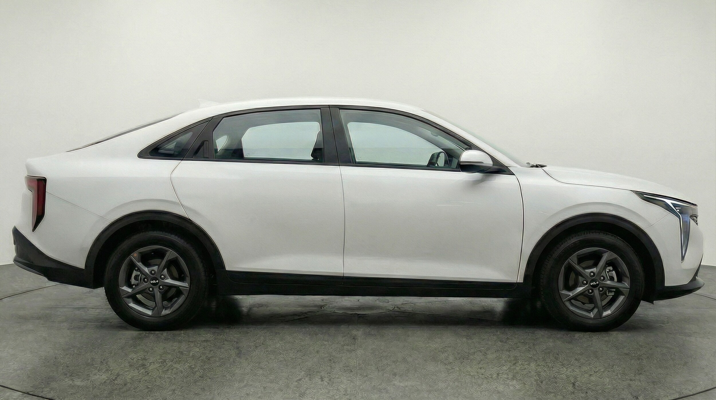 Thumbnail: 2025 Kia K4 - 8