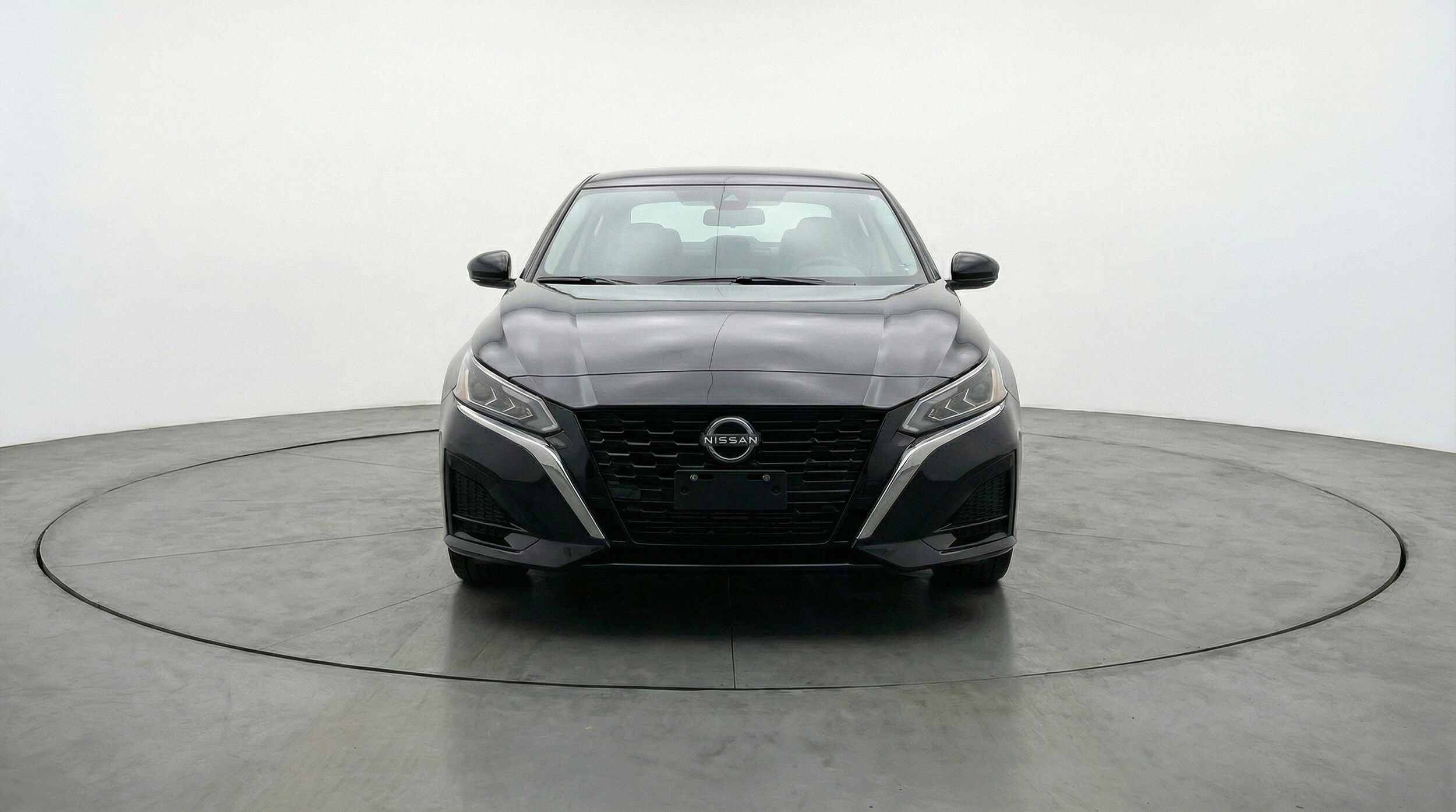 Thumbnail: 2025 Nissan Altima - 2