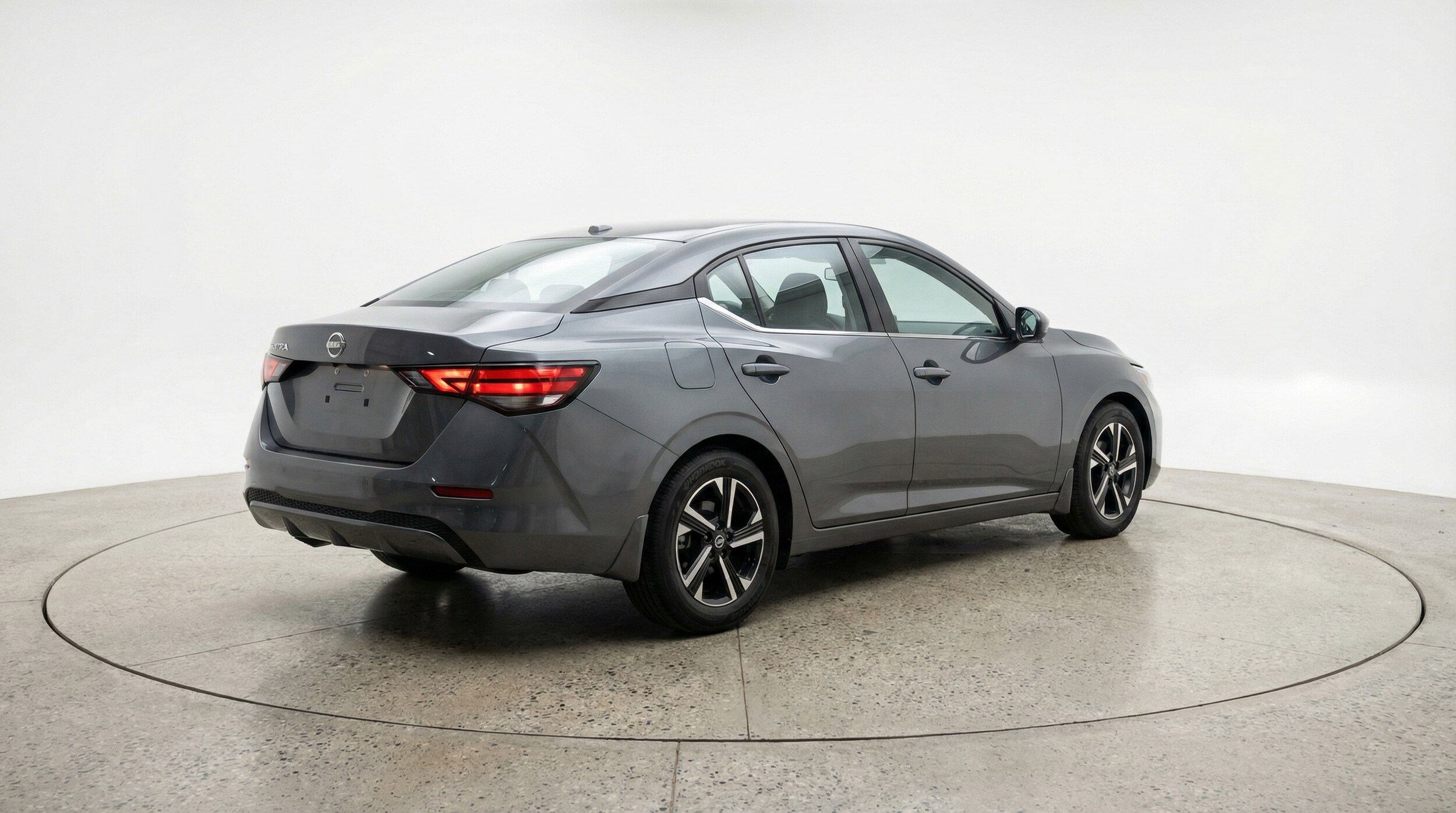 Thumbnail: 2025 Nissan Sentra - 9